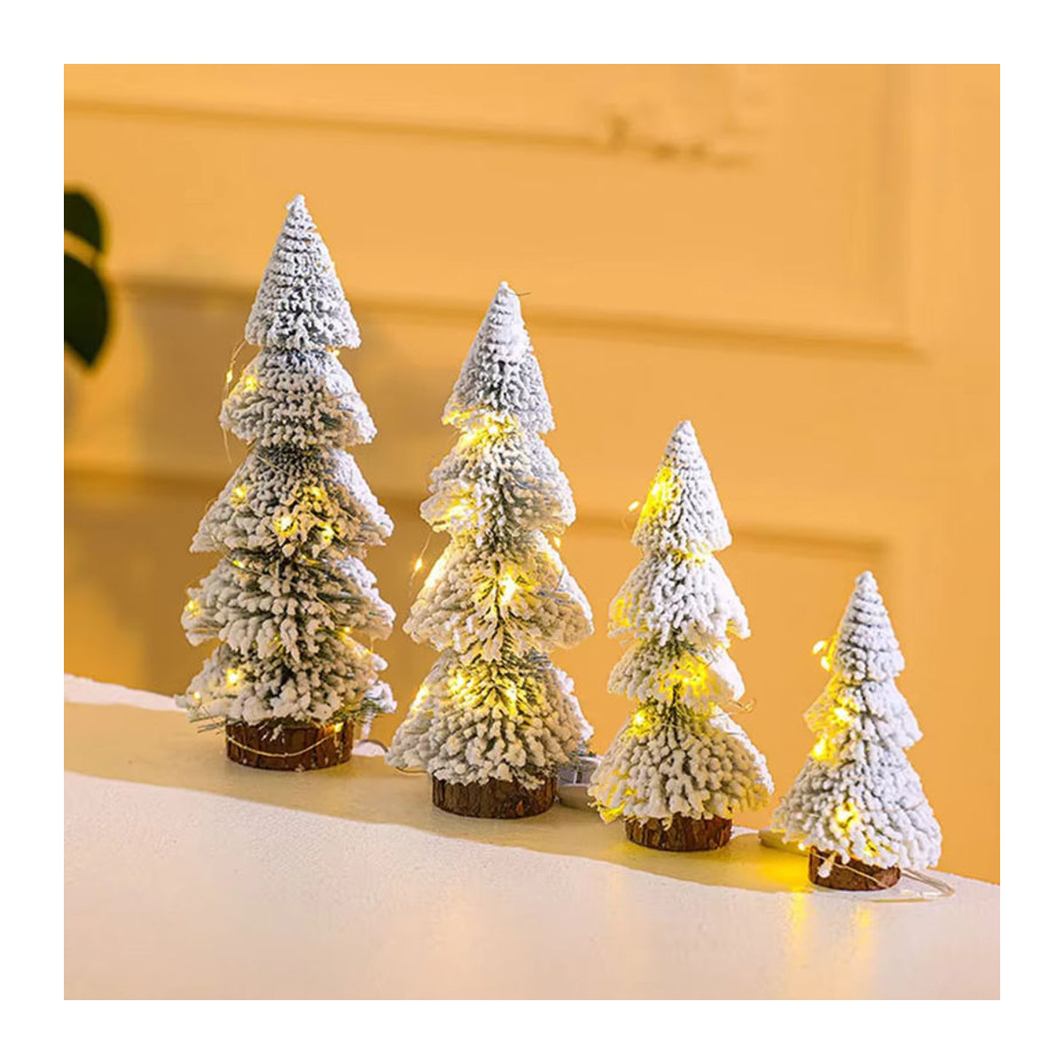 Runtow Mini-Weihnachtsbaumschmuck in Weiß im skandinavischen Design aus Kunststoff - Bild 4