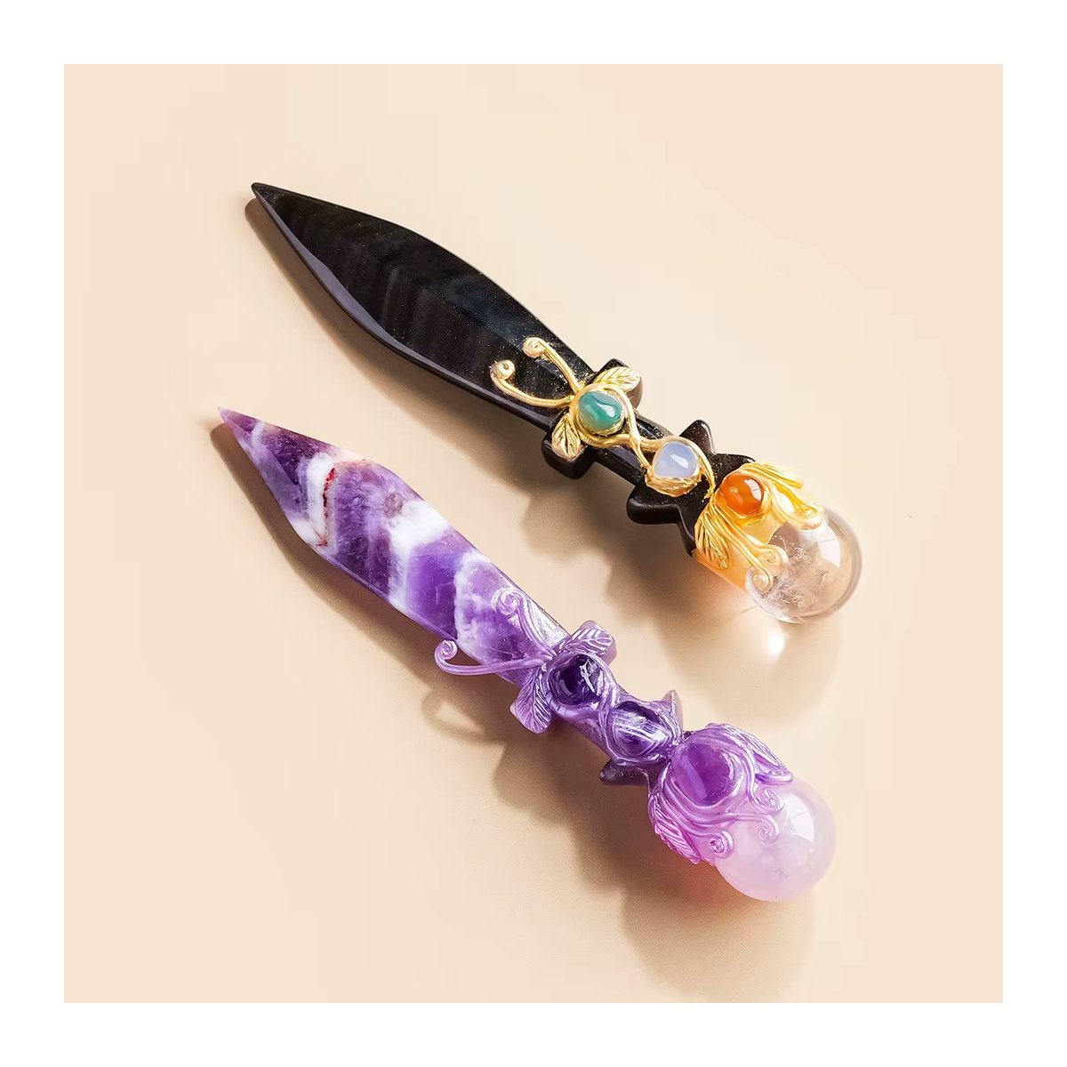 Runyangshi Handgeschnitztes Obsidian Chevron Amethyst Kristallmesser Athame in Schwarz und Lila zur Altar-Dekoration - Bild 4