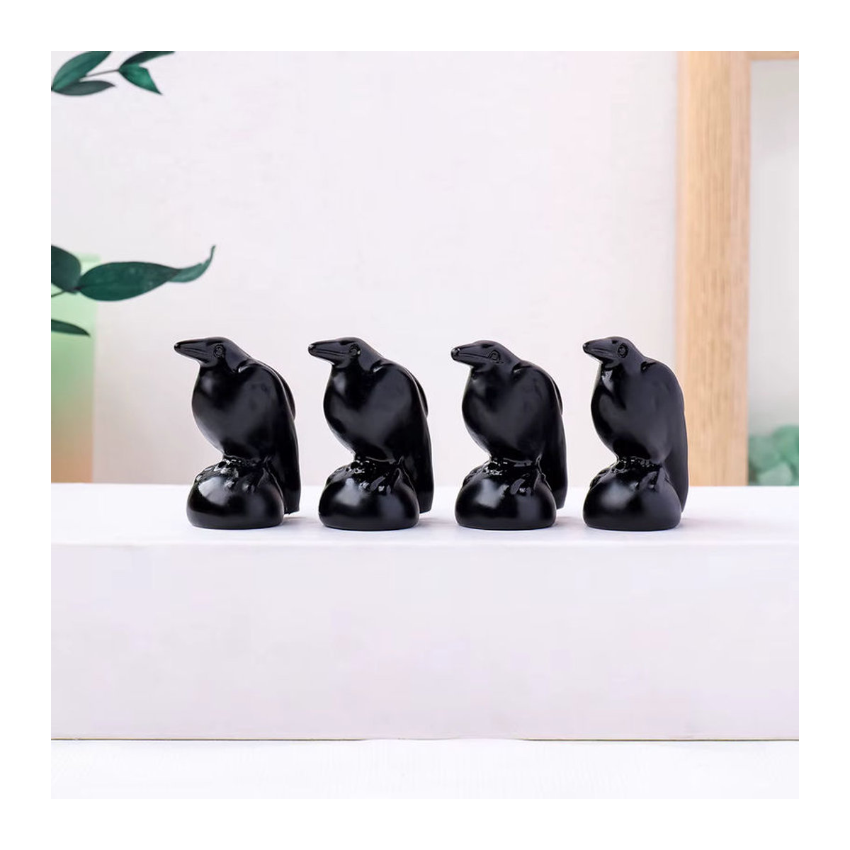 Runyangshi Obsidian Krähe Figur aus natürlichem Edelstein in Schwarz als Kristall Handwerk und Halloween Dekoration - Bild 3