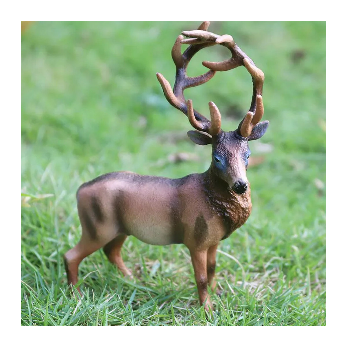 RusticLoom Rentier Tierfigur in Braun aus Kunststoff für die Weihnachtsdekoration - Bild 5