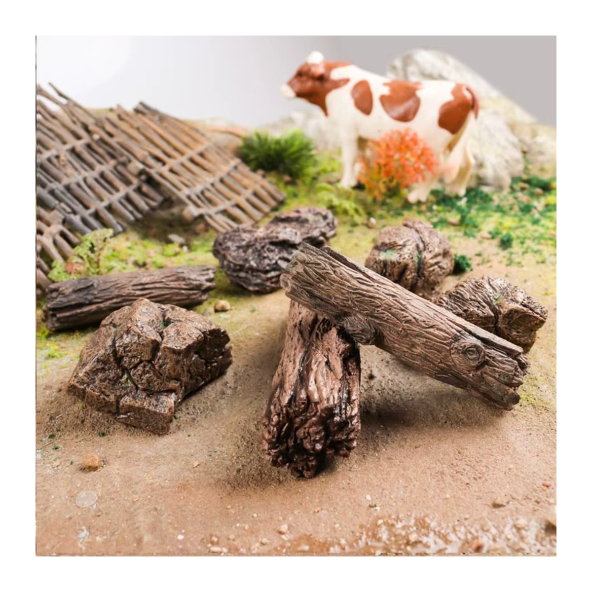 Rustikale Miniatur-Baumstumpf-Figur in Braun aus Kunststoff für deine Garten- und Tischdekoration - Bild 2