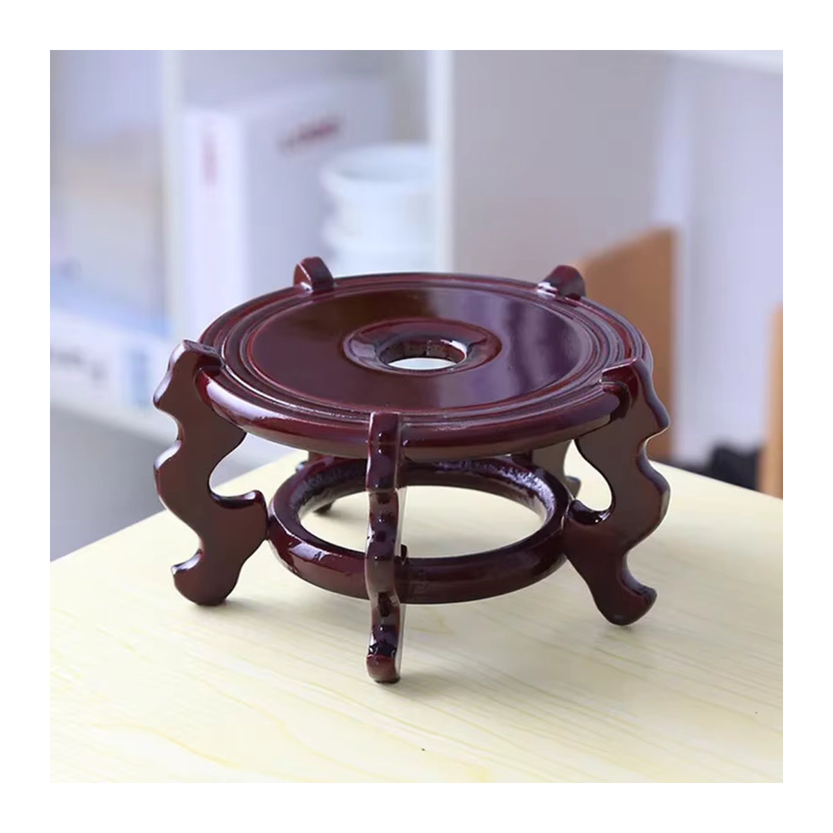 Rustikaler Pflanzenständer aus Holz in Braun, runder Blumentopf-Halter für Topfpflanzen, B/T/H: 13,5 x 13,5 x 8,5 cm - Bild 4
