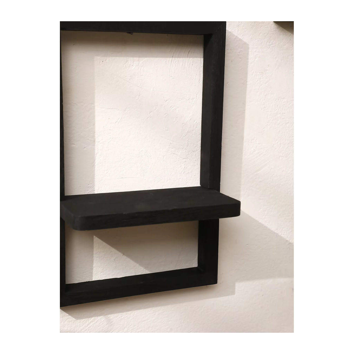 Rustikales Holz-Ausstellungsregal in Schwarz zur Wandmontage als schwebendes Wandregal für Schlafzimmer und Küche - Bild 4