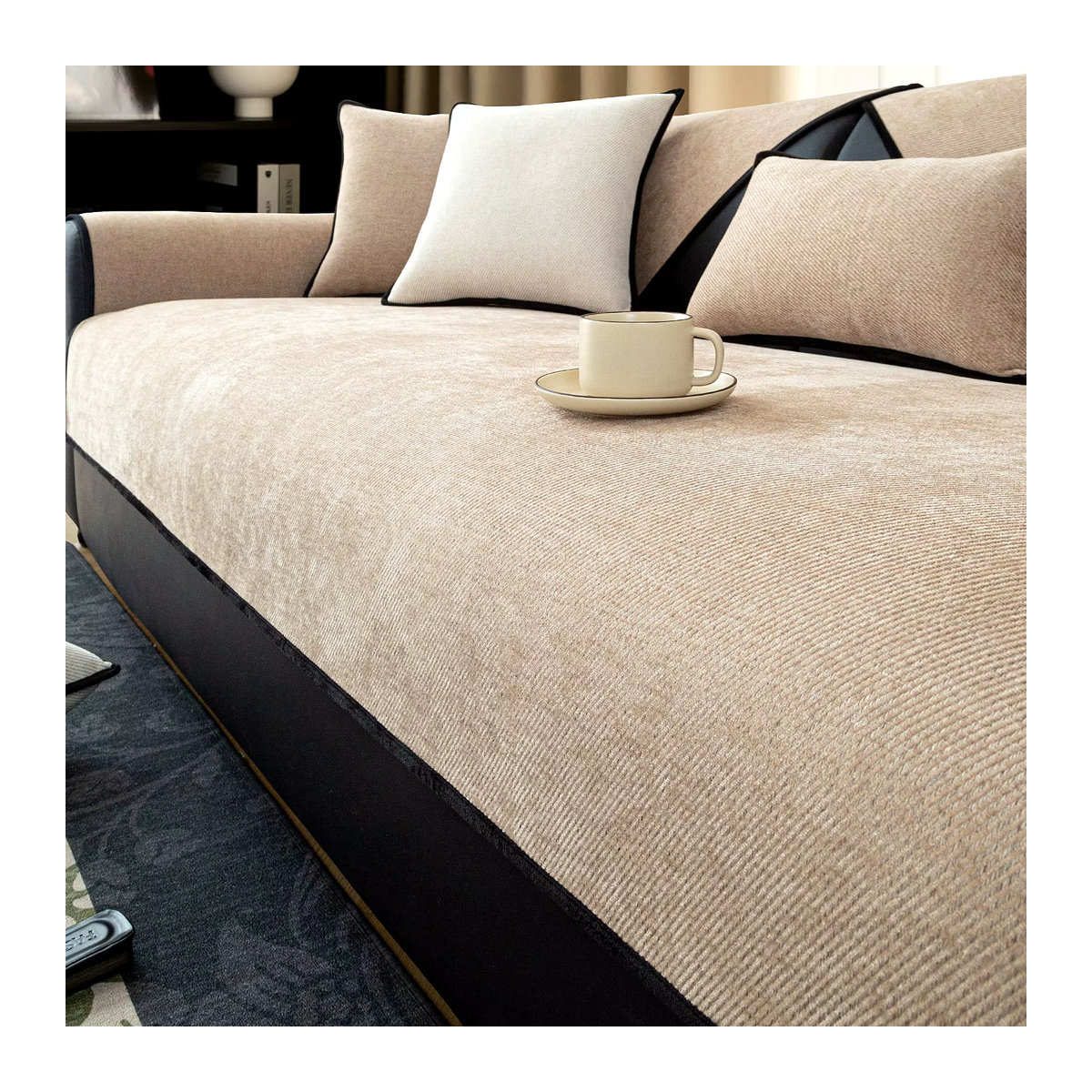 Rutschfester Sofabezug aus massivem Chenille-Twill als Couch-Schonbezug für dein Wohnzimmer in Beige und Braun - Bild 6