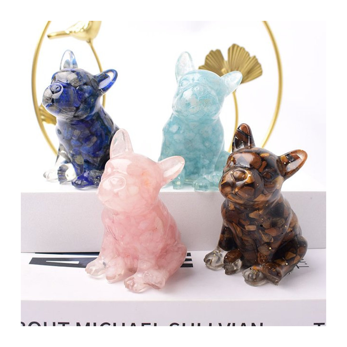 RYCRYSTAL Französische Bulldogge Figur aus natürlichem Kristall-Kies in Mehrfarbig und Blau - Bild 1