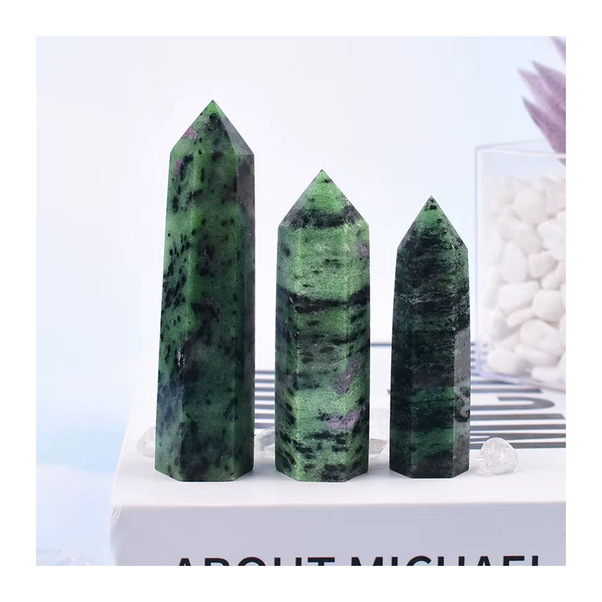 RYCRYSTAL Natürlicher Epidot Kristall Obelisk in Grün, Polierter Kristallpunkt als Heilstein und Chakra-Dekoration, 50-80 mm - Bild 5