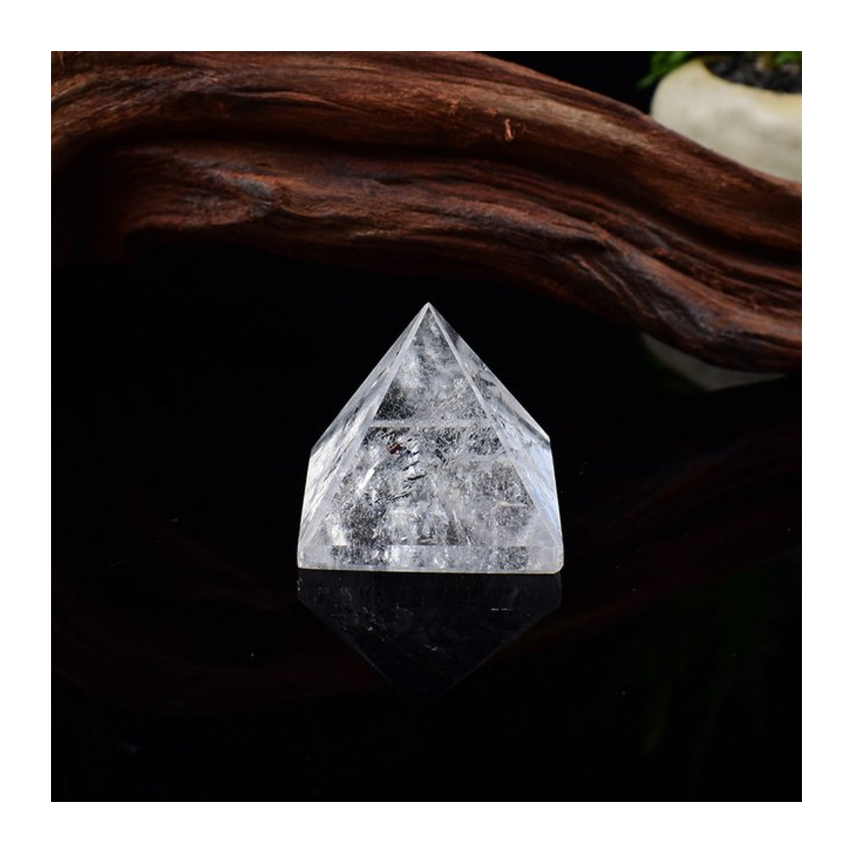 RYCRYSTAL Polierte Kristallpyramide aus natürlichem klarem Quarz in transparent für Meditation und Heimdekoration - Bild 1