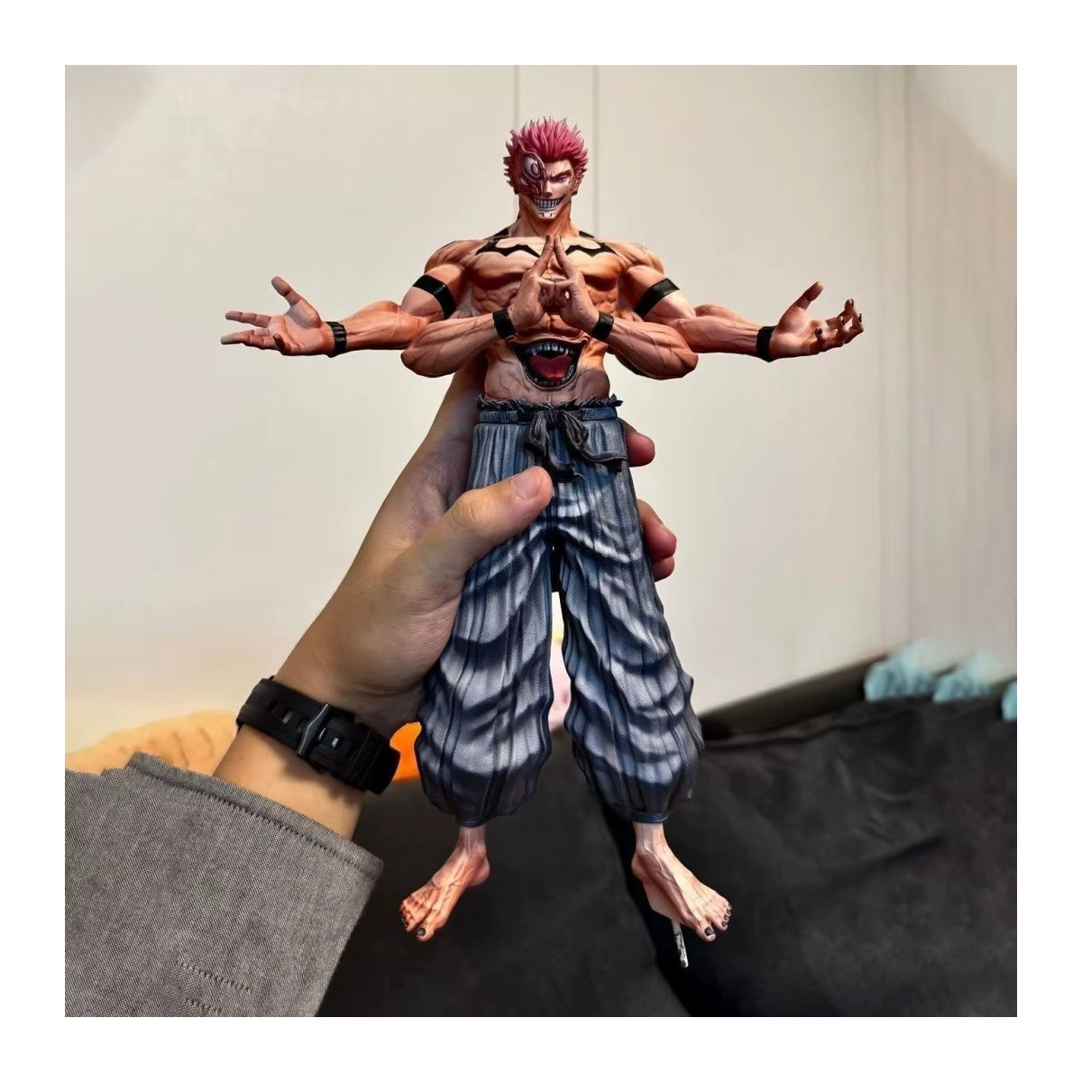 Ryomen Sukuna Figur aus Jujutsu Kaisen von Bandai, mehrfarbige Anime Modell Statue aus Kunststoff - Bild 3
