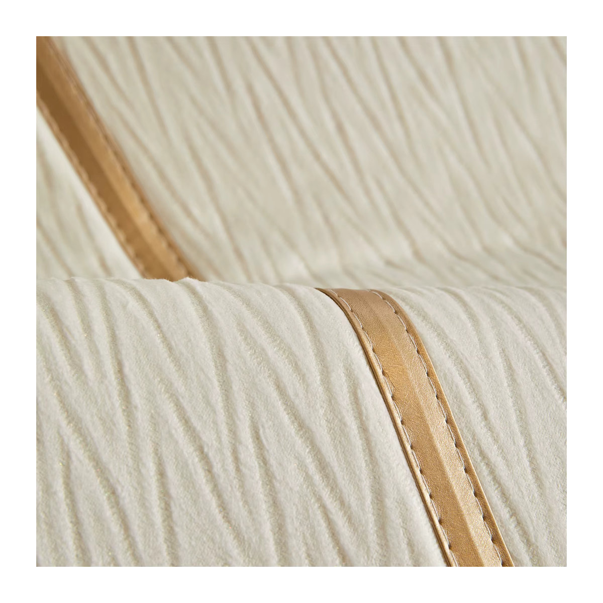 Samt Sofa Bezug mit geprägter Textur in Weiß und Creme als rutschfester Schonbezug und Schutz für Kinder und Haustiere - Bild 2