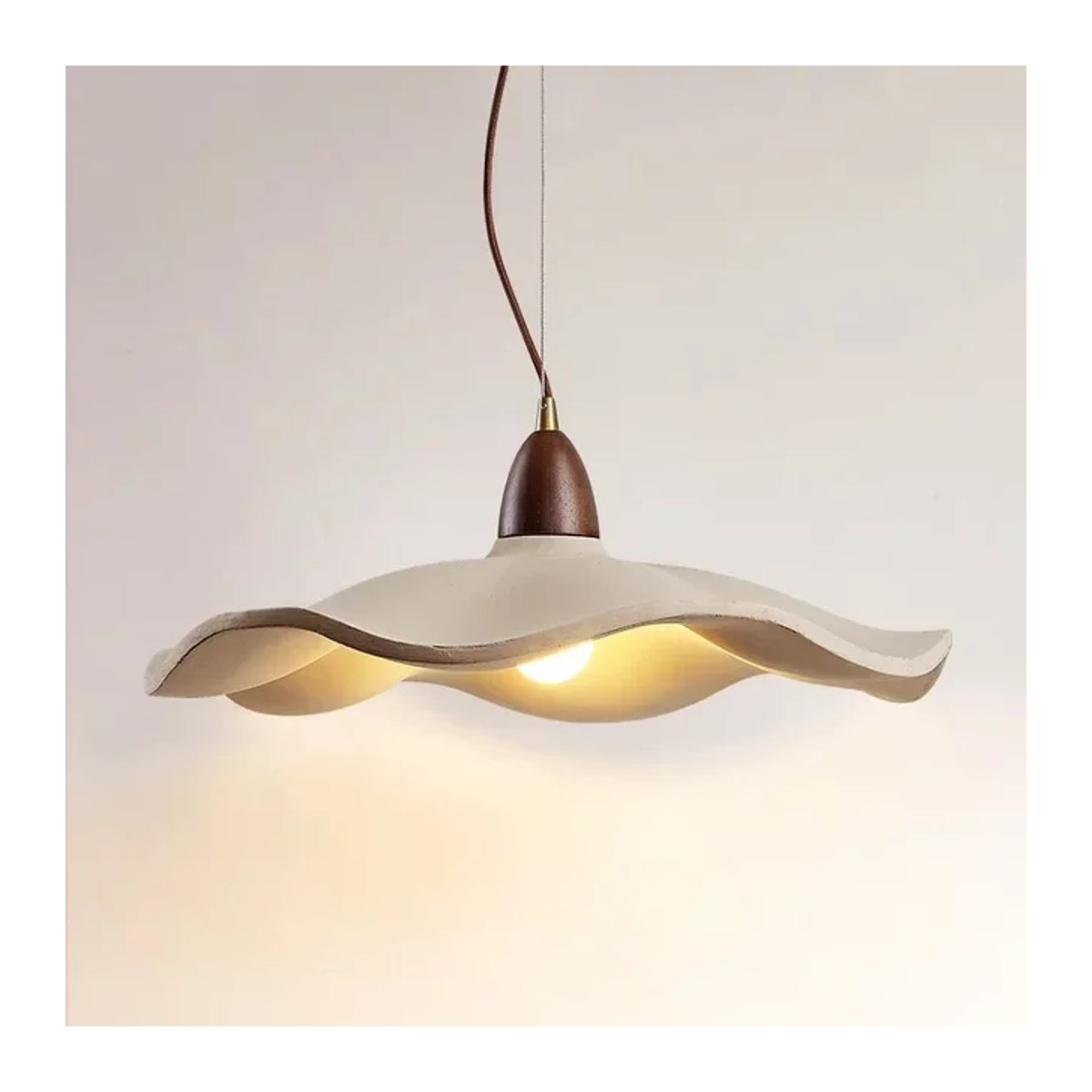 SANDYHA Nordic Pendelleuchte LED in Beige für Wohnzimmer, Esszimmer und Küche im modernen skandinavischen Stil - Bild 1