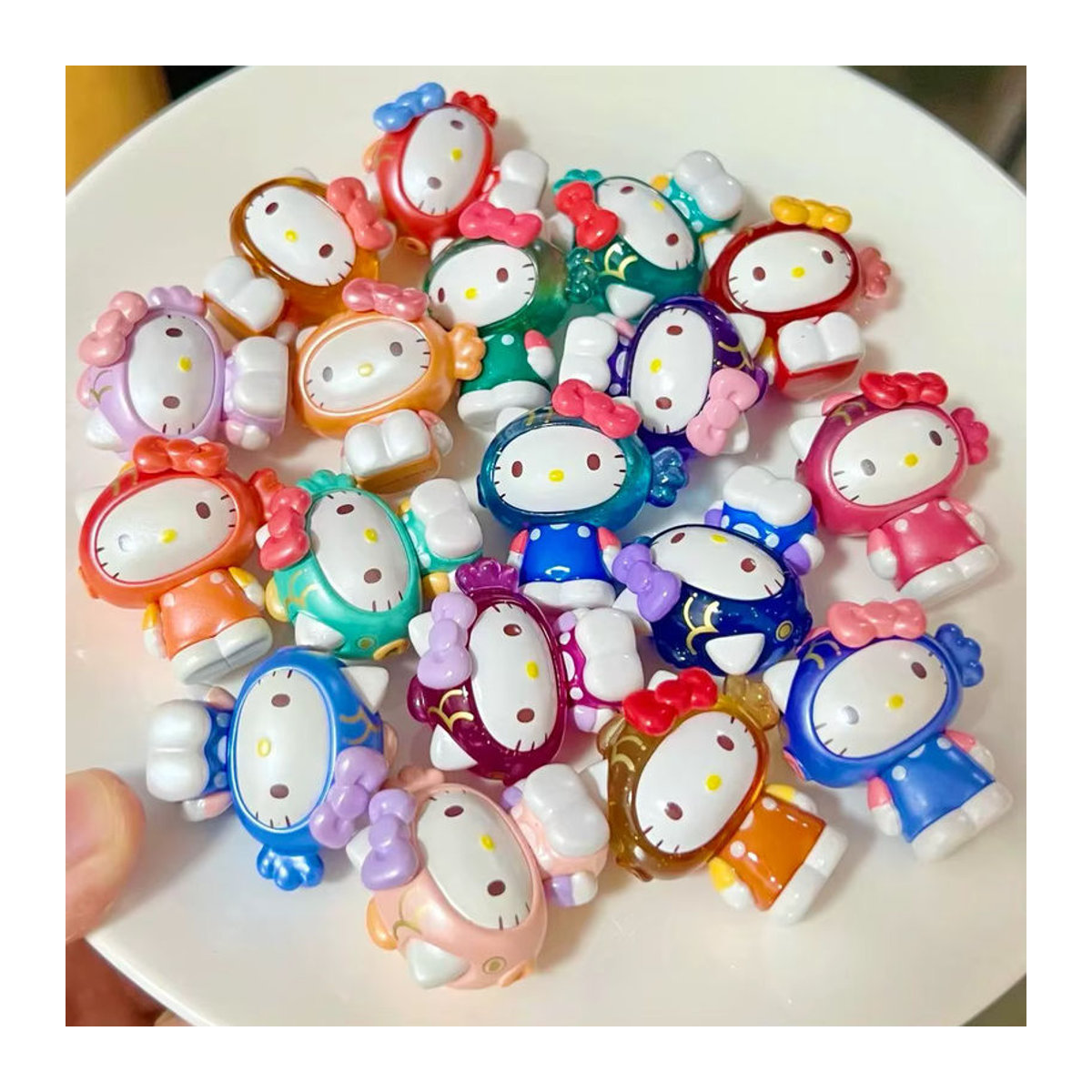 Sanrio Hello Kitty Blind Box Kawaii Fisch Maskottchen Serie Mini Figuren aus Kunststoff, mehrfarbig - Bild 2