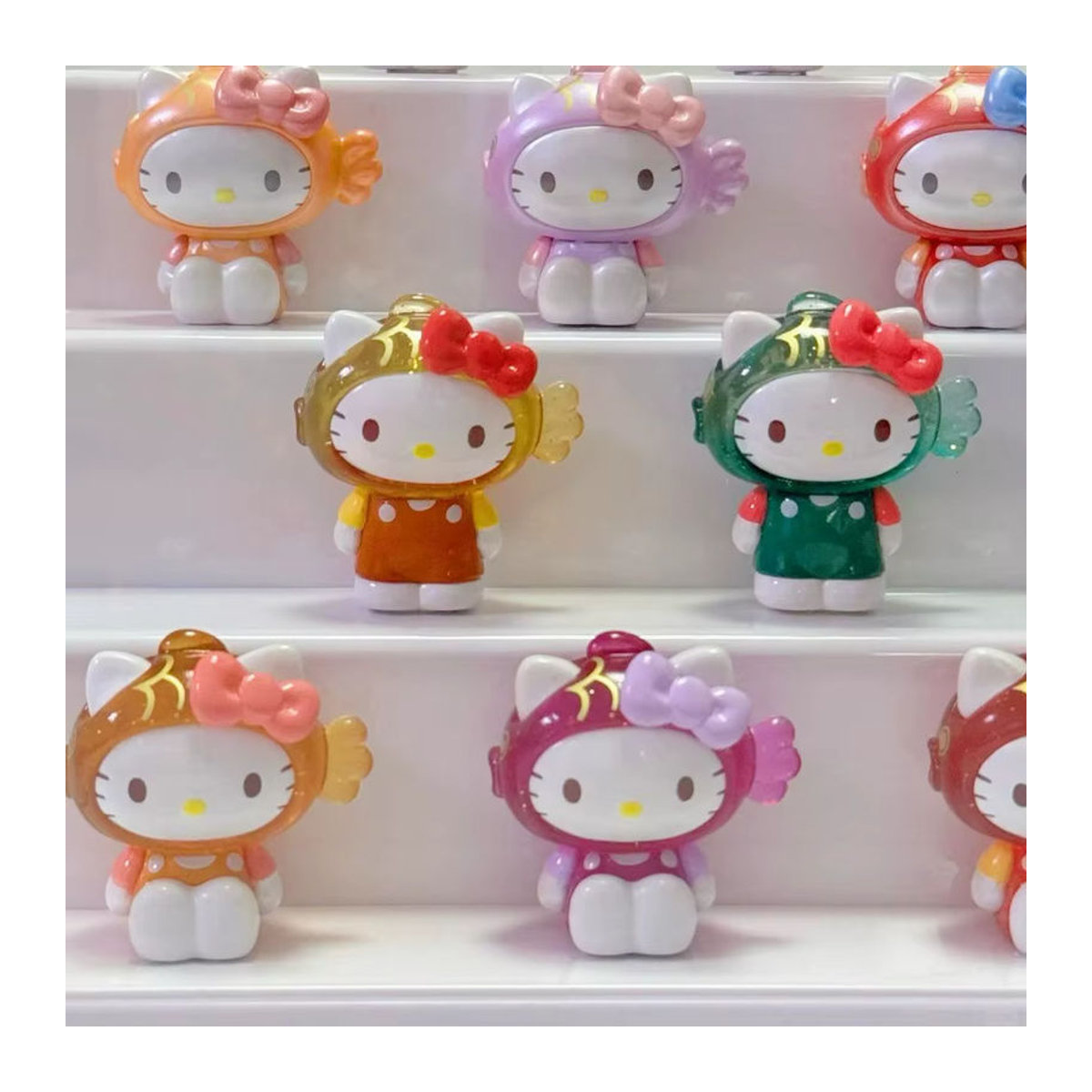 Sanrio Hello Kitty Blind Box Kawaii Fisch Maskottchen Serie Mini Figuren aus Kunststoff, mehrfarbig - Bild 4