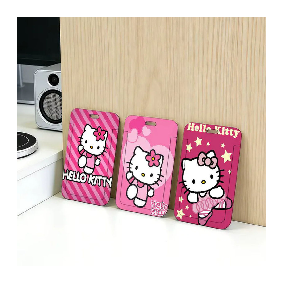 Sanrio K-KittyS H-HelloS Namensschildhalter aus Kunststoff mit weichem Halsband in Rosa gestreift - Bild 4