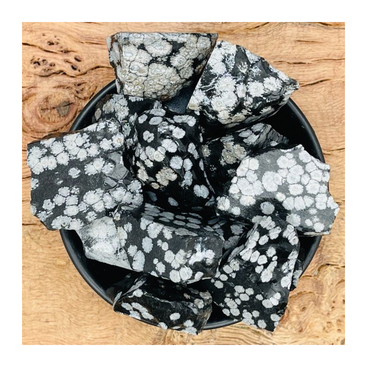Schneeflocken-Obsidian Rohstein von CrystalHola in Schwarz, unregelmäßig geformter böhmischer Stein mit Schneeflockenmustern - Bild 1