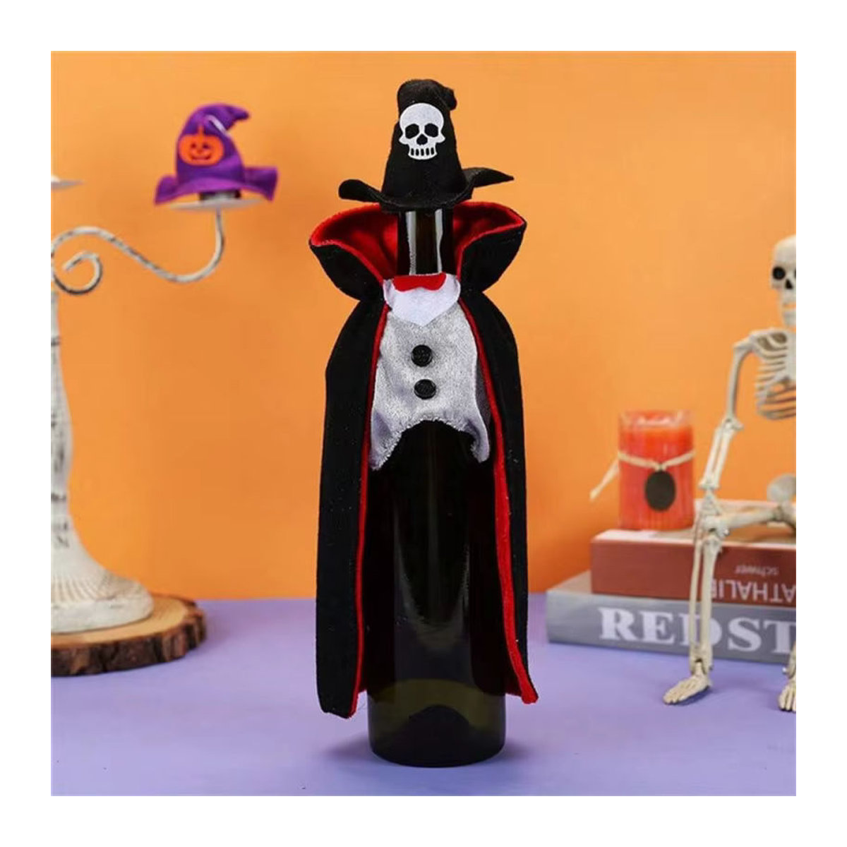 Schwarze Halloween-Weinflaschenhülle aus Textil als festliche Partydekoration - Bild 3