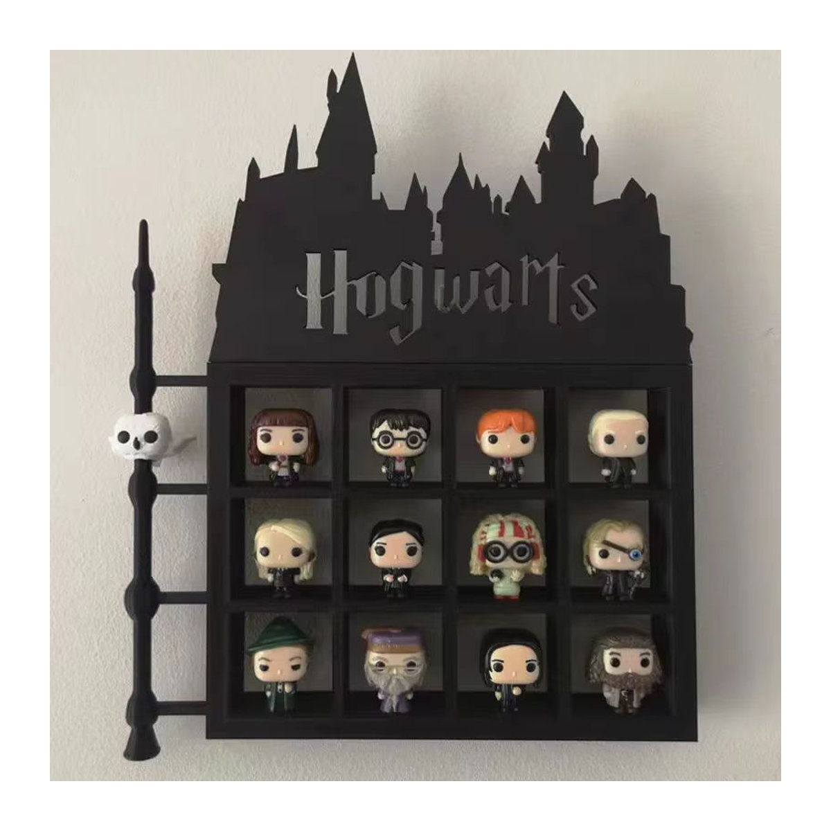 Schwarze Hängevitrine aus Holz für Sammlerstücke und Actionfiguren zur Wandmontage - Bild 3