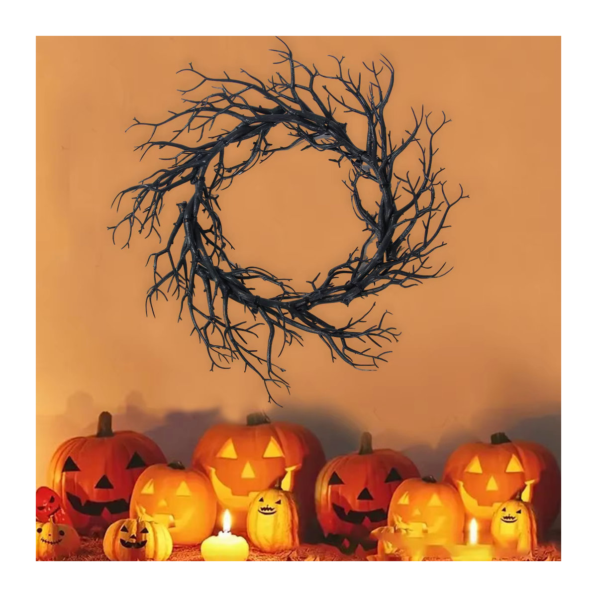Schwarzer Halloween-Kranz aus künstlichen Zweigen für deine Dekoration im Innen- und Außenbereich - Bild 2