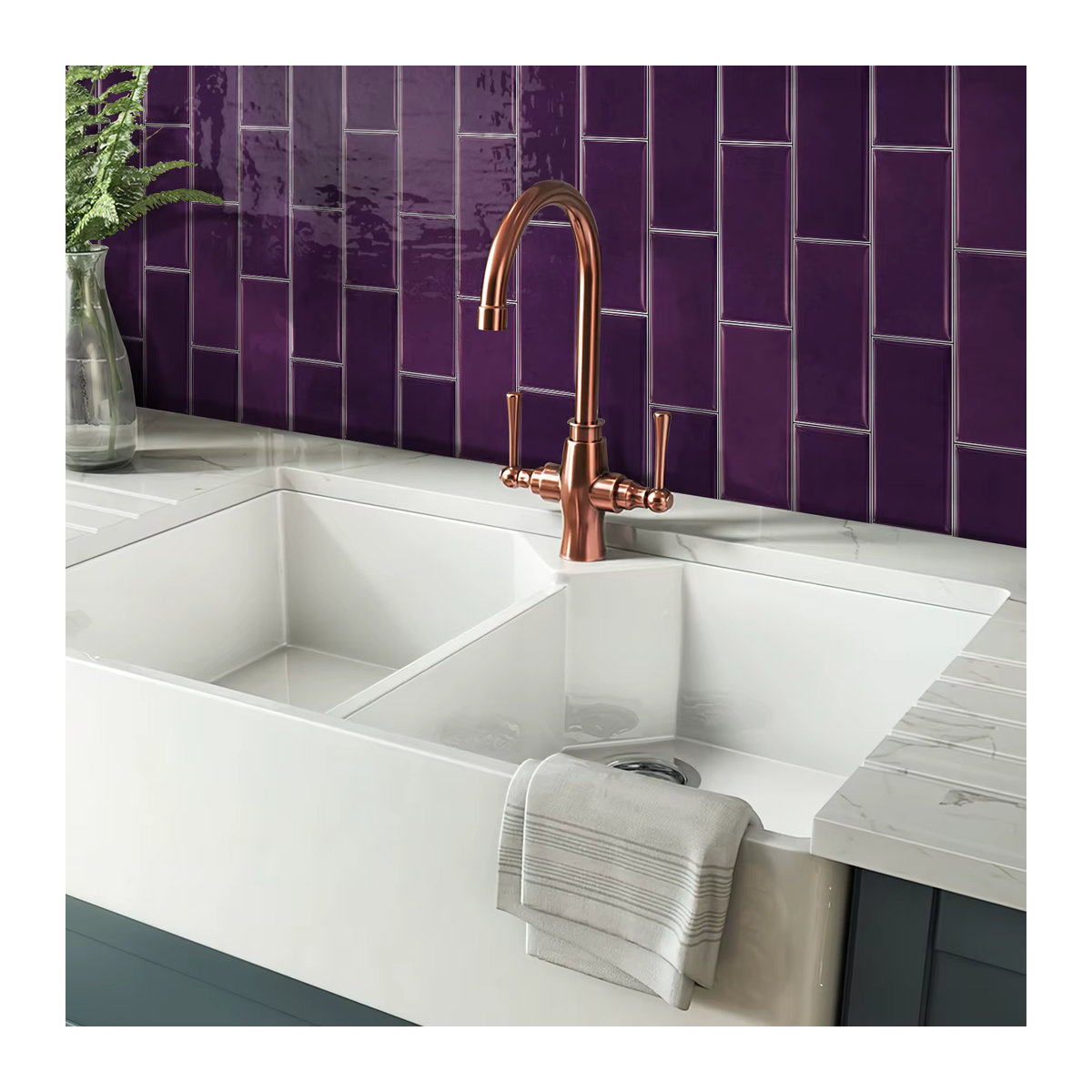 Selbstklebende PET-Wandaufkleber in Lila mit Farbverlauf im modernen Abstract-Design zur Wanddekoration für Wohnzimmer und Schlafzimmer - Bild 3