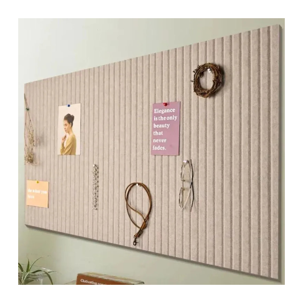 Selbstklebender Filz Wandaufkleber Anongkai in Beige als Fotowand für Zuhause und Kindergarten, B: 40 cm, H: 60 cm - Bild 1