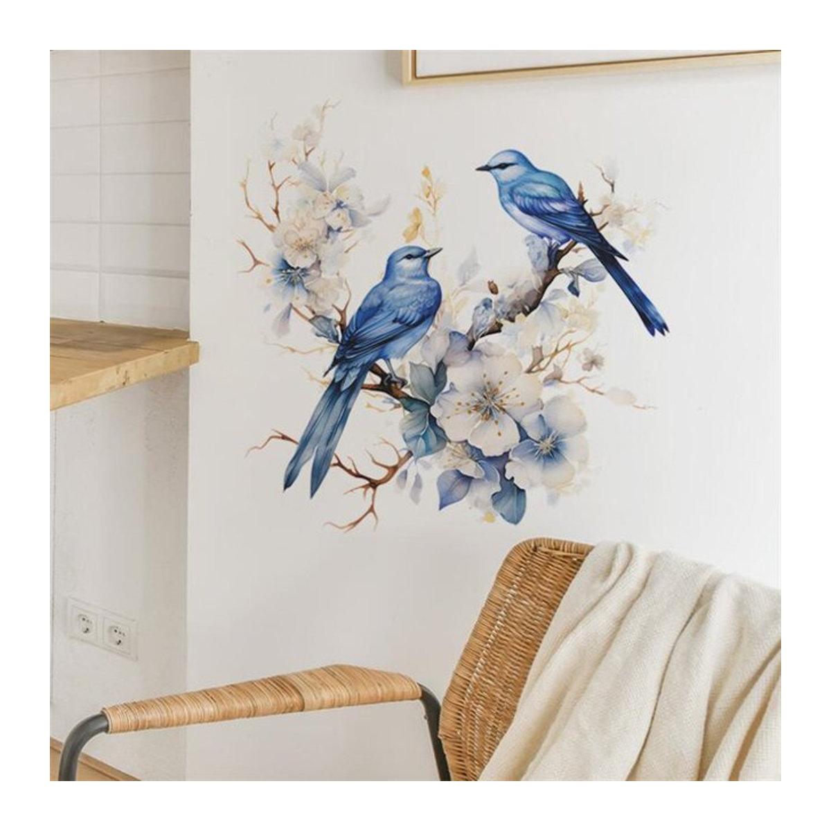 Selbstklebender Wandaufkleber mit floralem Design aus Zweigen, Blumen und Vögeln in Blau für dein Schlafzimmer, Wohnzimmer oder Foyer - Bild 1