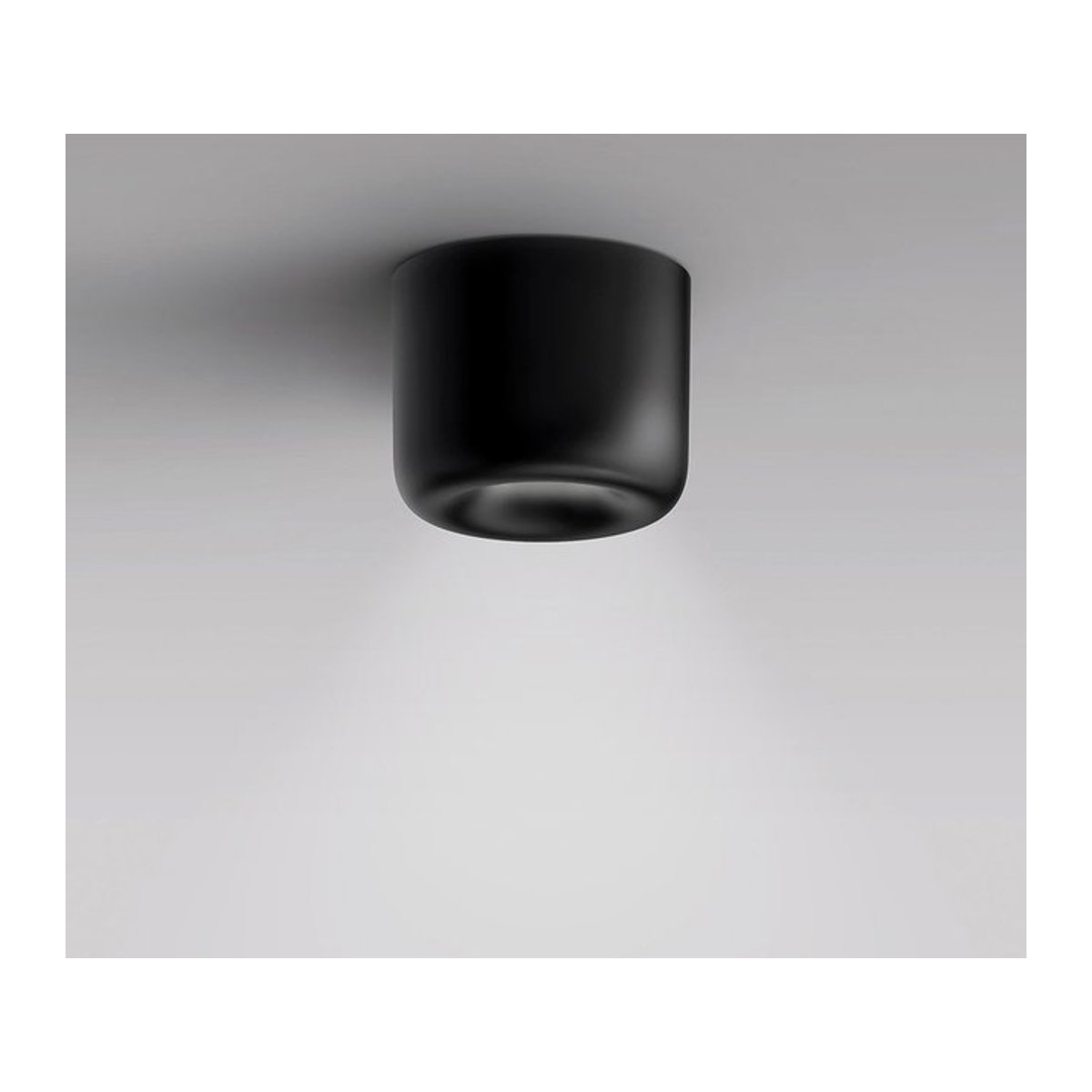 Serien Lighting Cavity Ceiling S LED-Deckenstrahler in Schwarz aus Aluminium mit warmweißem Licht (3000K) - Bild 1