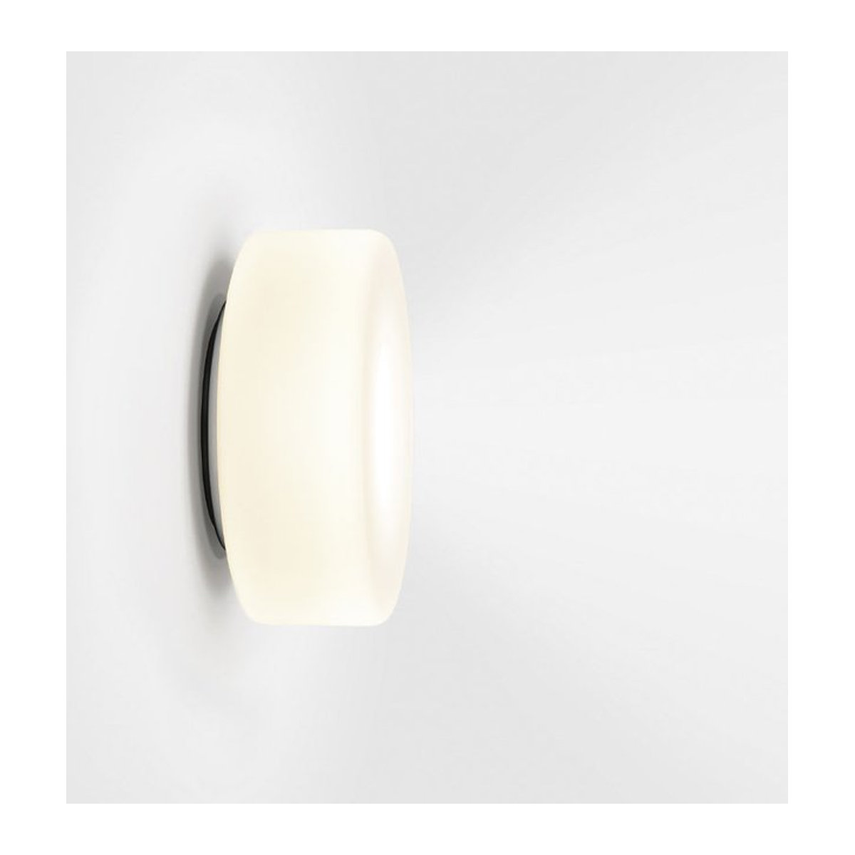 Serien Lighting Curling Wall S LED-Wandleuchte mit opalem Glasschirm in Weiß und warmweißem Licht (2700K) - Bild 1