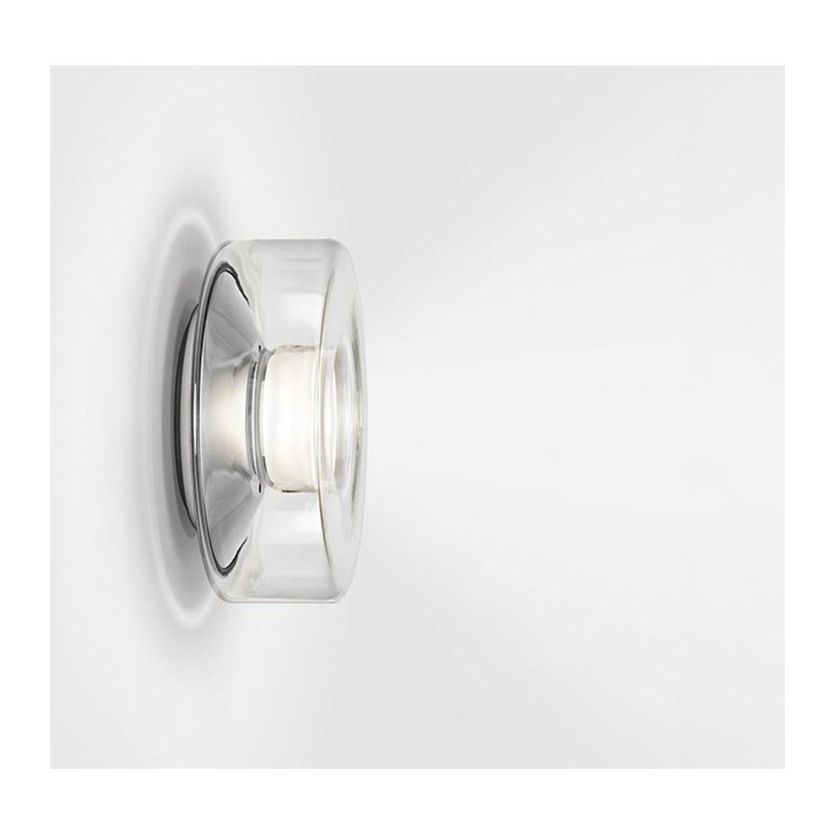 Serien Lighting Curling Wall XS LED-Wandleuchte mit klarem Glasschirm und warmweißem Licht (3000K) - Bild 1
