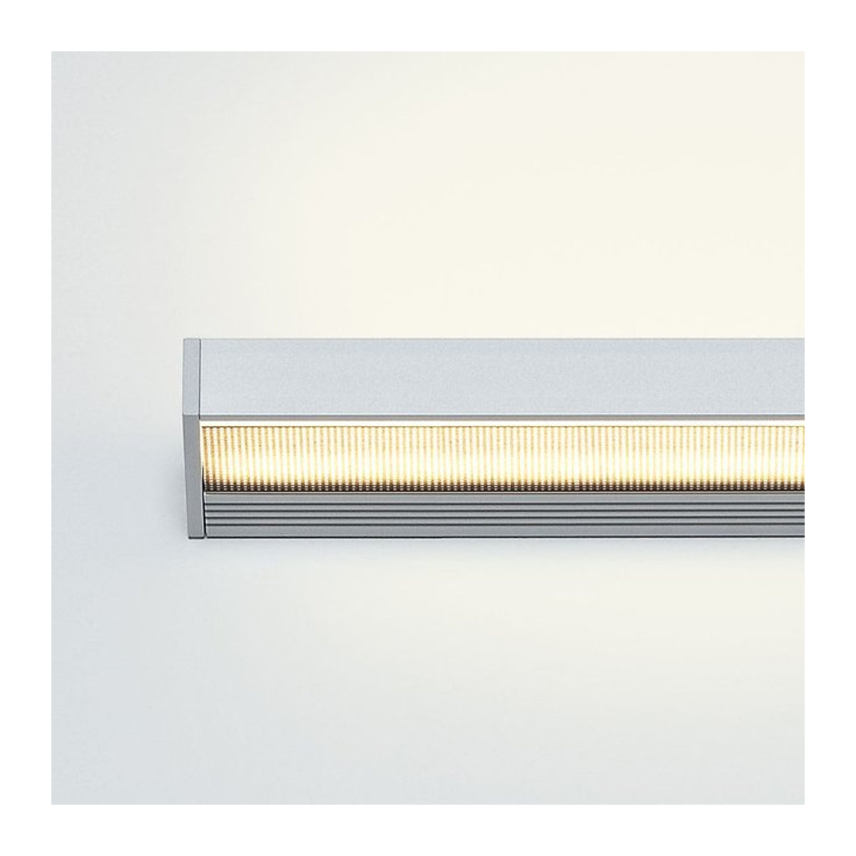 Serien Lighting SML² 1200 LED Wandleuchte aus Aluminium in alufarben poliert mit warmweißem Licht (3000K) - Bild 1