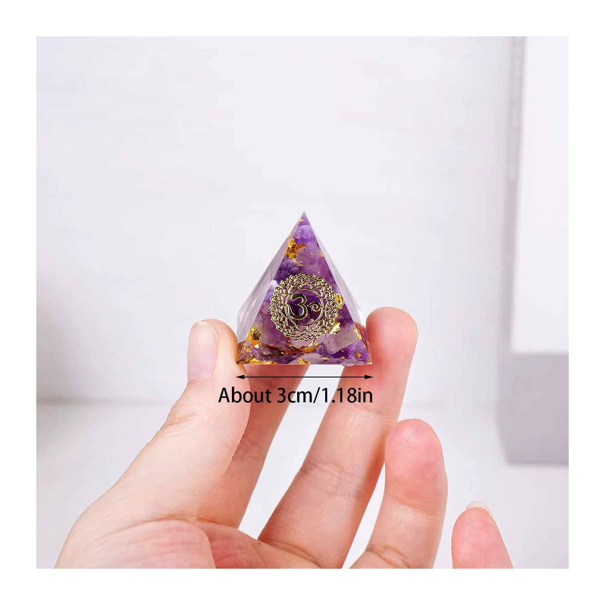 Set aus 3 natürlichen Kristall-Chip Harz-Pyramiden in Mehrfarbig, geometrische Kristall-Energie-Türme zur Dekoration - Bild 4