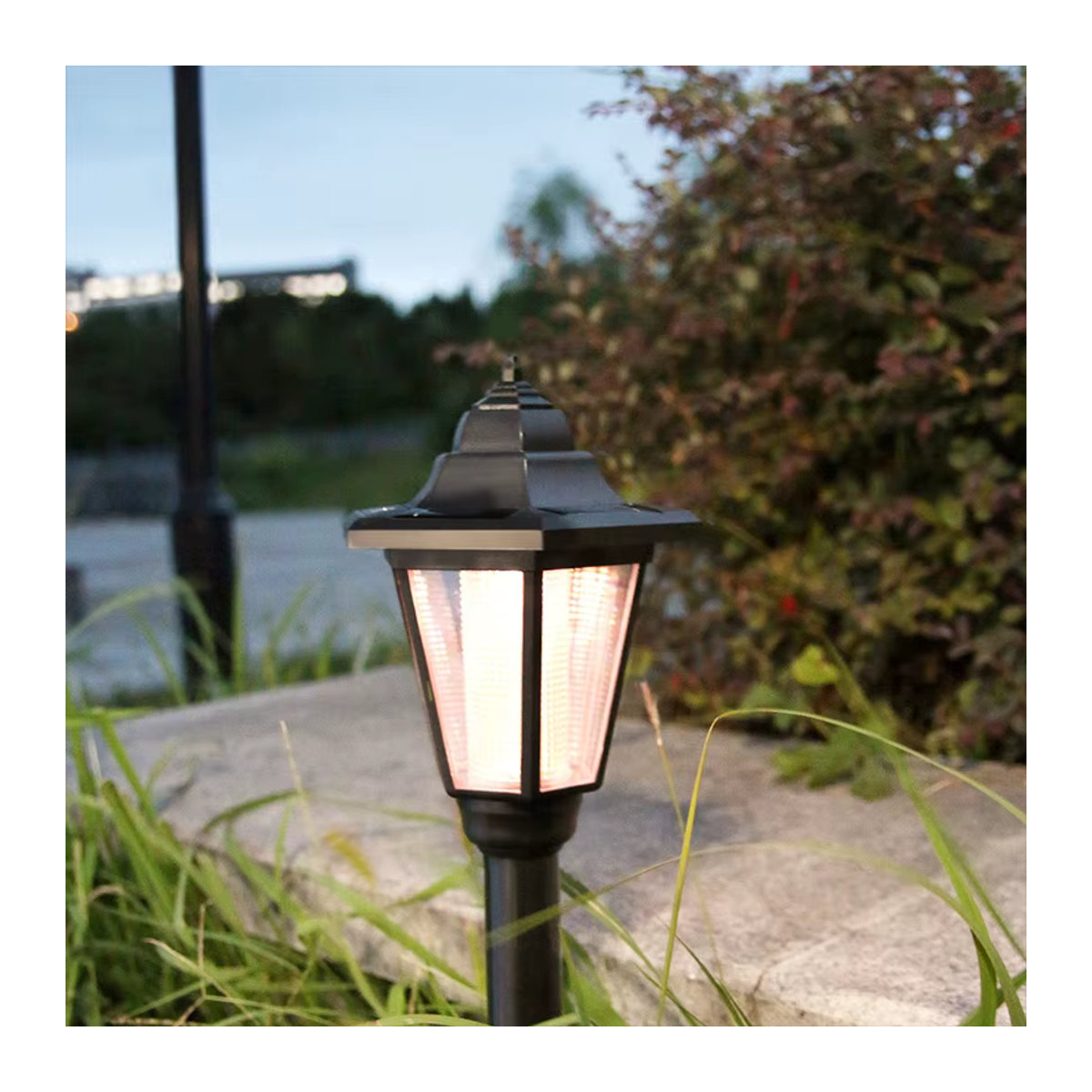 SHENZHITECH Solar-LED-Wegeleuchte Klassisch in Schwarz für Garten und Terrasse - Bild 3