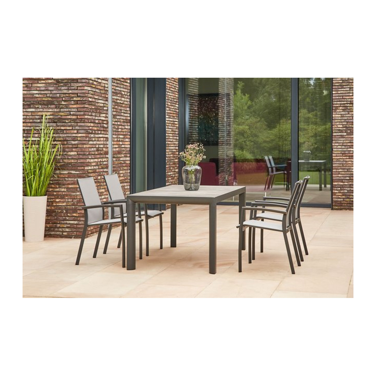 Siena Garden Silva/Velia Garten-Essgruppe in Anthrazit und Grau mit 4 Diningsesseln aus Aluminium, Keramik und Ranotex Gewebe, Breite: 160 cm, Tiefe: 90 cm - Bild 1