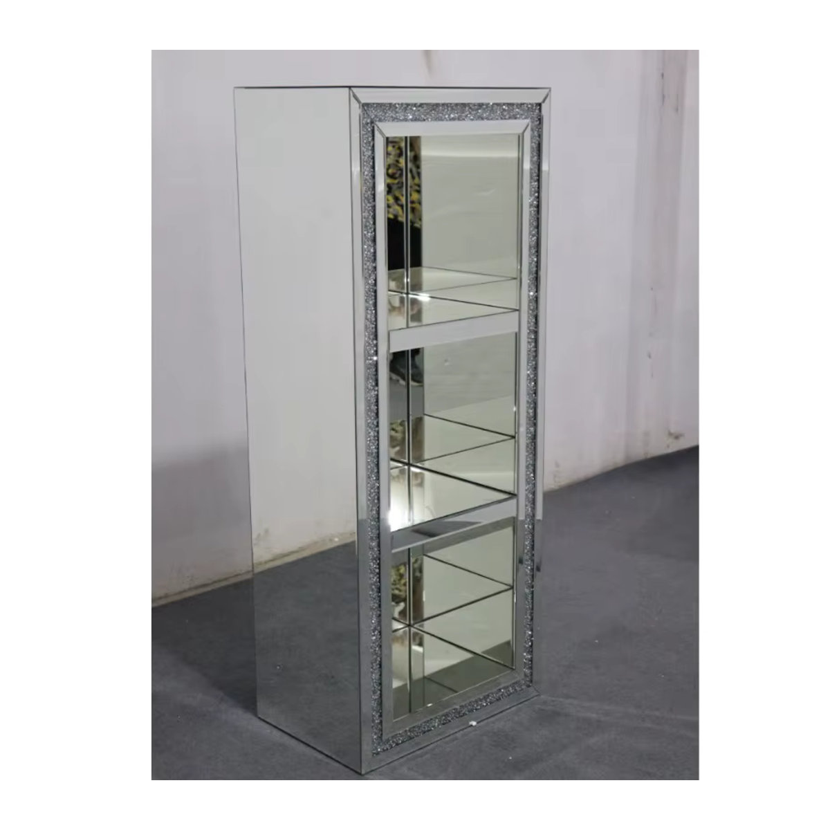 Silberne Glasvitrine mit Spiegel und dekorativen Strasssteinen - Bild 4