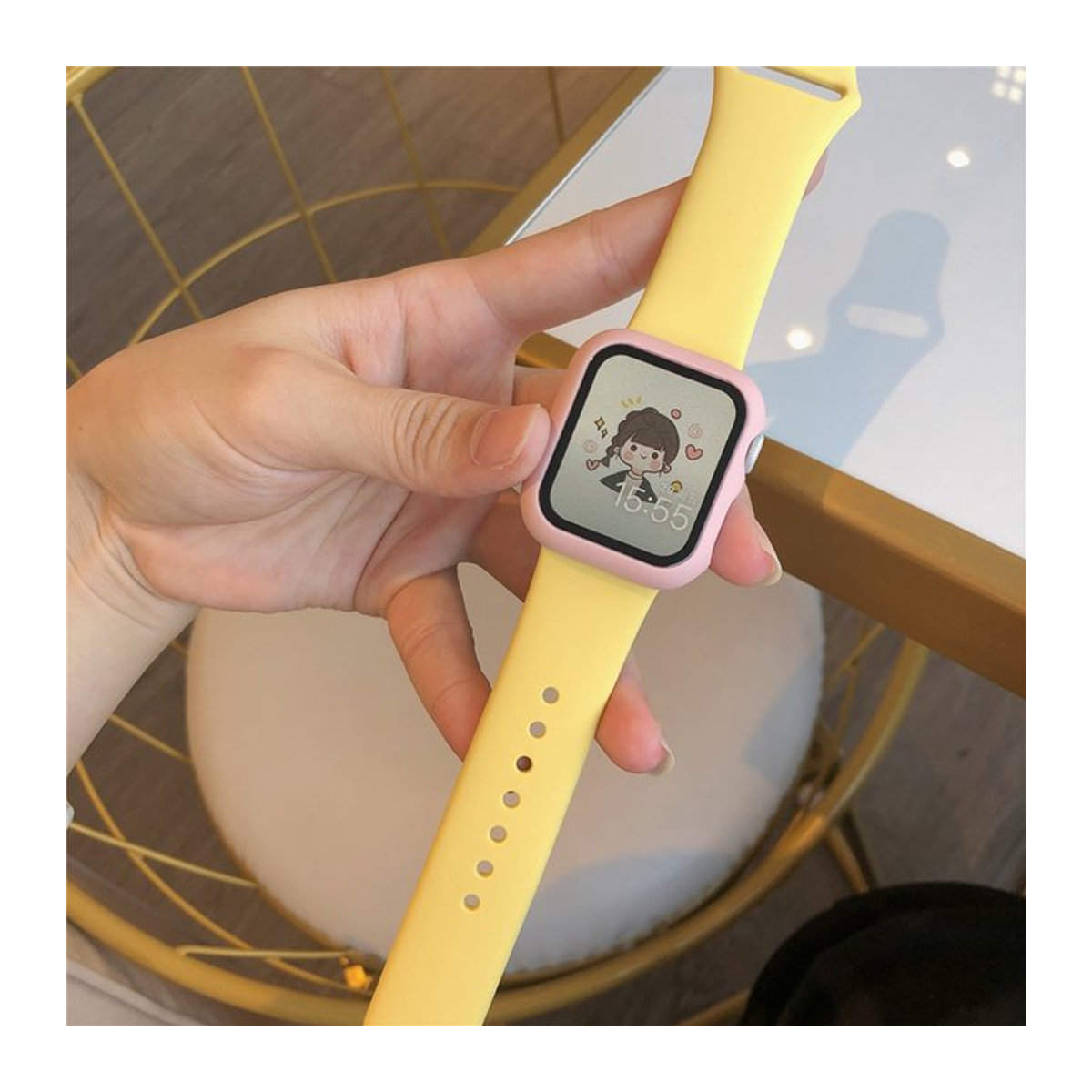 Silikon Sportarmband mit Gehäuse und Schutzglas für Apple Watch und iWatch in Gelb - Bild 1