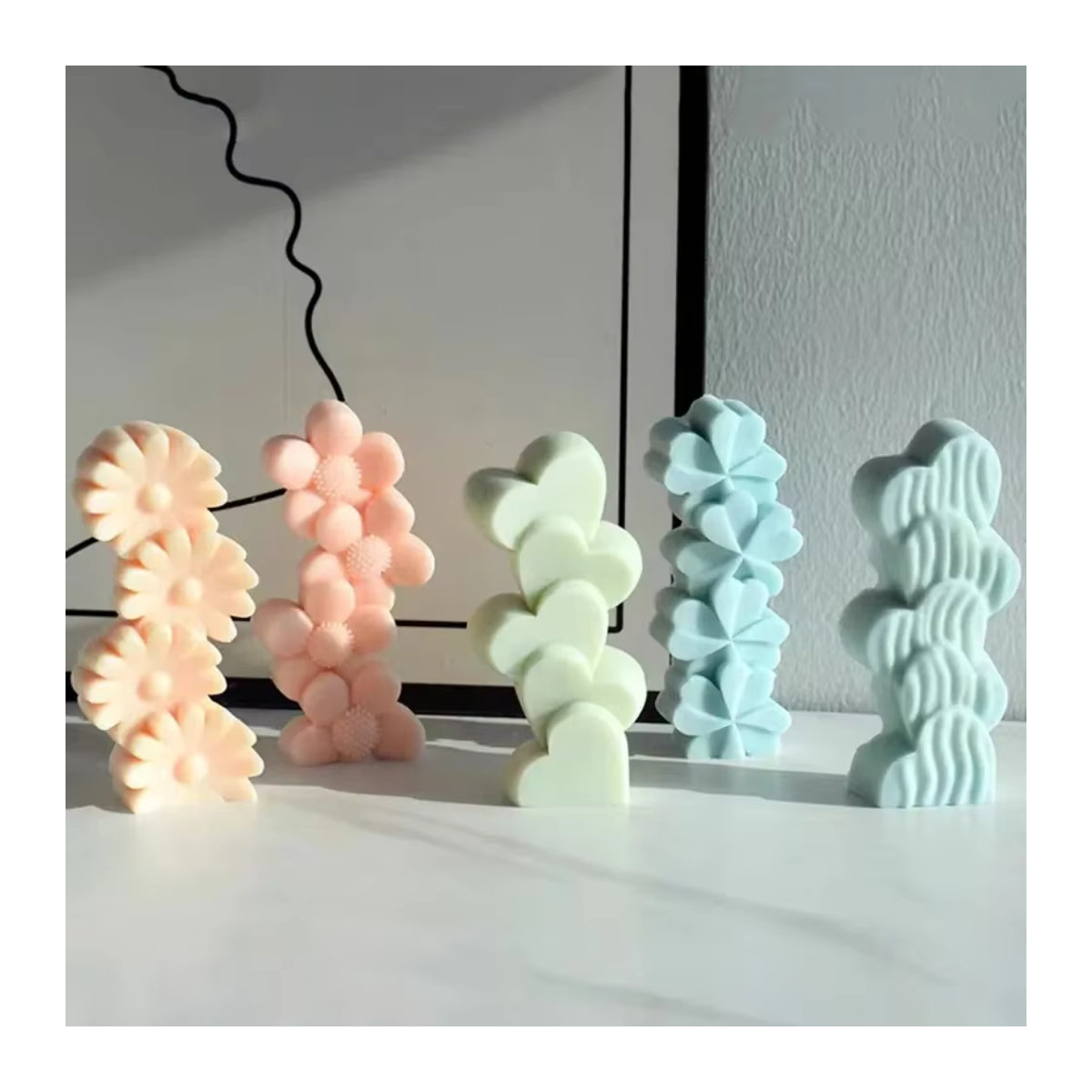 Silikonform mit 3D-Relief für Kerzen, Seife oder Gips in floralen Designs wie Sonnenblume, Kaktus und Herz für Hochzeiten und Valentinstag - Bild 2