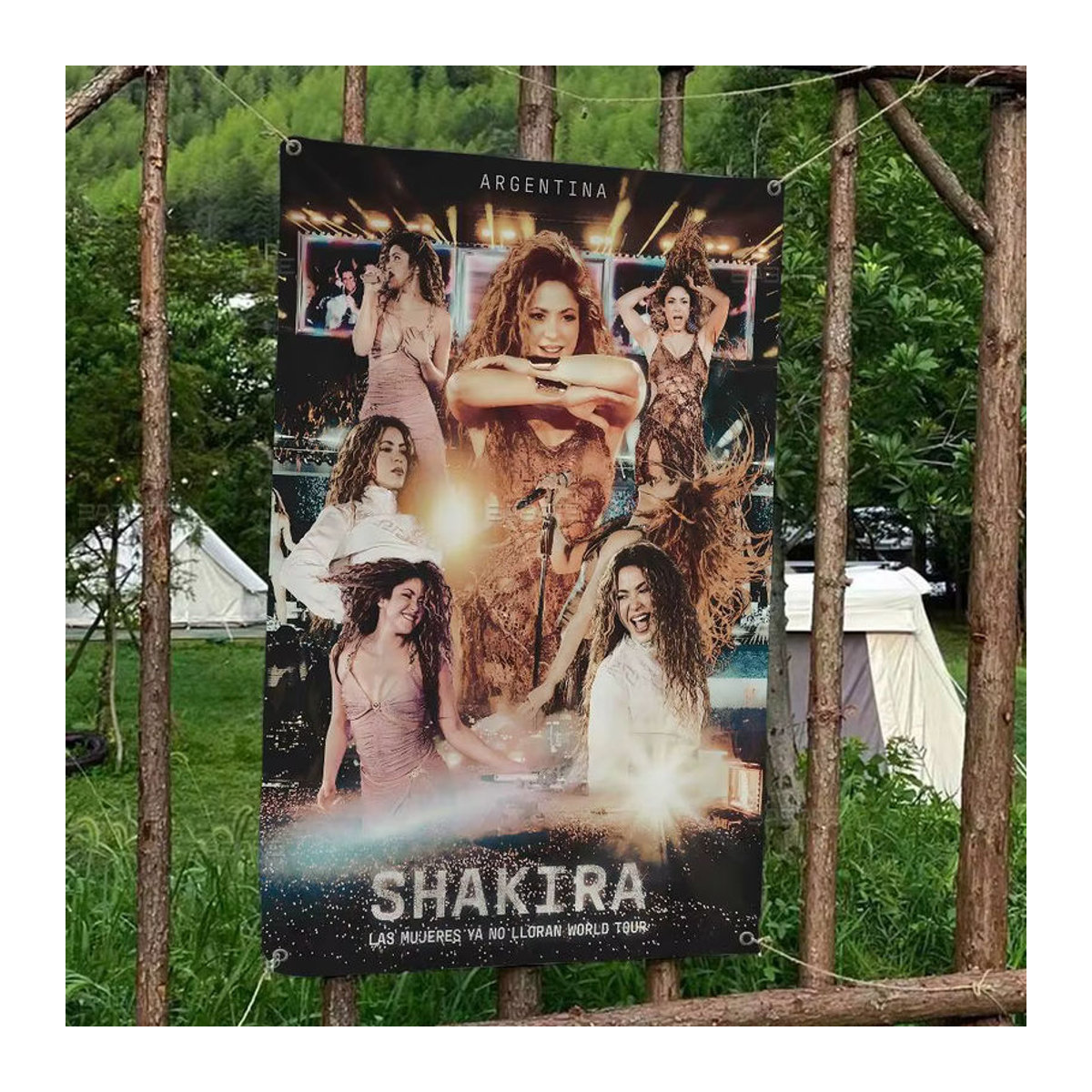 Singer S-Shakira Stoffflagge mit Science-Fiction Porträt als Wanddeko, mehrfarbig, B: 50 cm, H: 70 cm - Bild 3