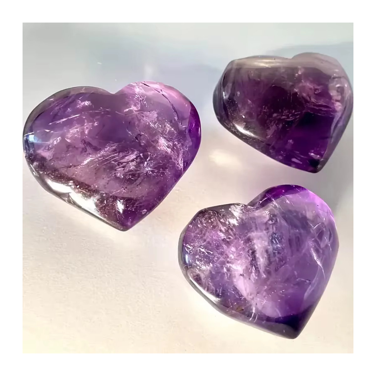 Sisterstone Amethyst Herz Kristallschnitzerei in Lila als dekorative Heimdekoration - Bild 5