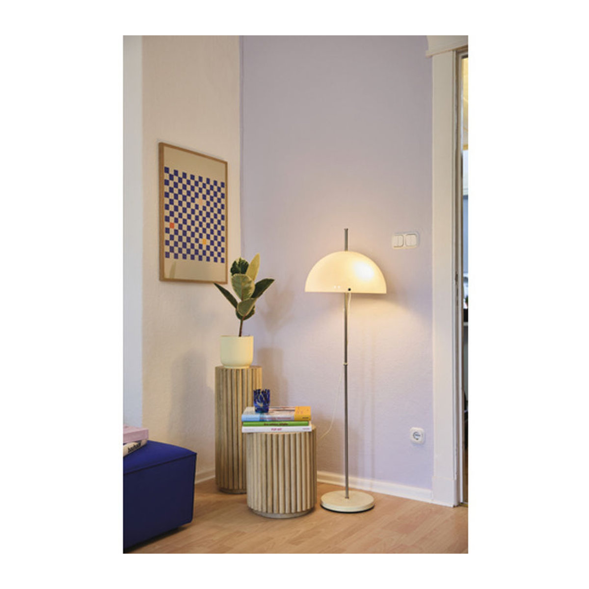 SIT Blumensäule aus Mangoholz in Beige, freistehend und rund - Bild 3