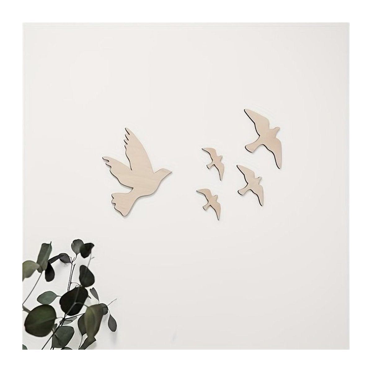Skandinavischer Wandaufkleber Set mit Holz-Vogel-Motiv in Braun und Beige für das Kinderzimmer - Bild 1