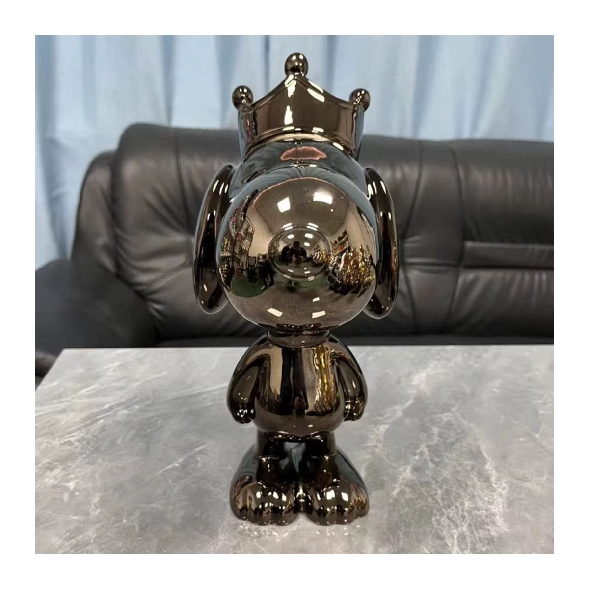 Snoopy Statue von Potdemiel in Gold und Schwarz, dekorative Skulptur aus Metall für die Heimdekoration, Höhe: 30 cm - Bild 2