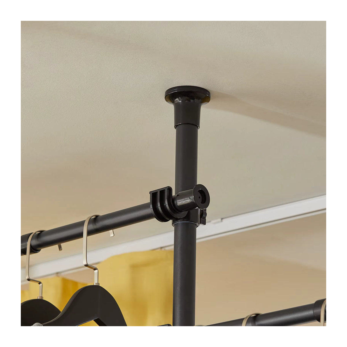 SoBuy KLS03 Garderobenständer in Schwarz mit 4 verstellbaren Teleskop-Kleiderstangen aus Metall im Industrial Design - Bild 5