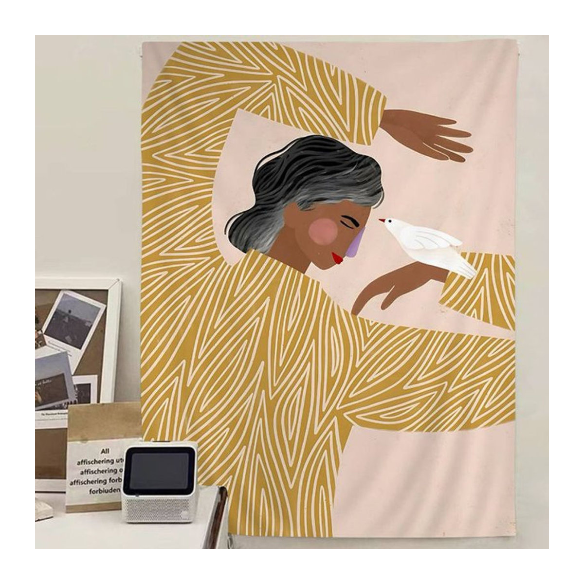 Sofia Lind Wandteppich Abstraktes Porträt mit Vögeln, Mehrfarbig, Textil, 70 x 50 cm - Bild 1