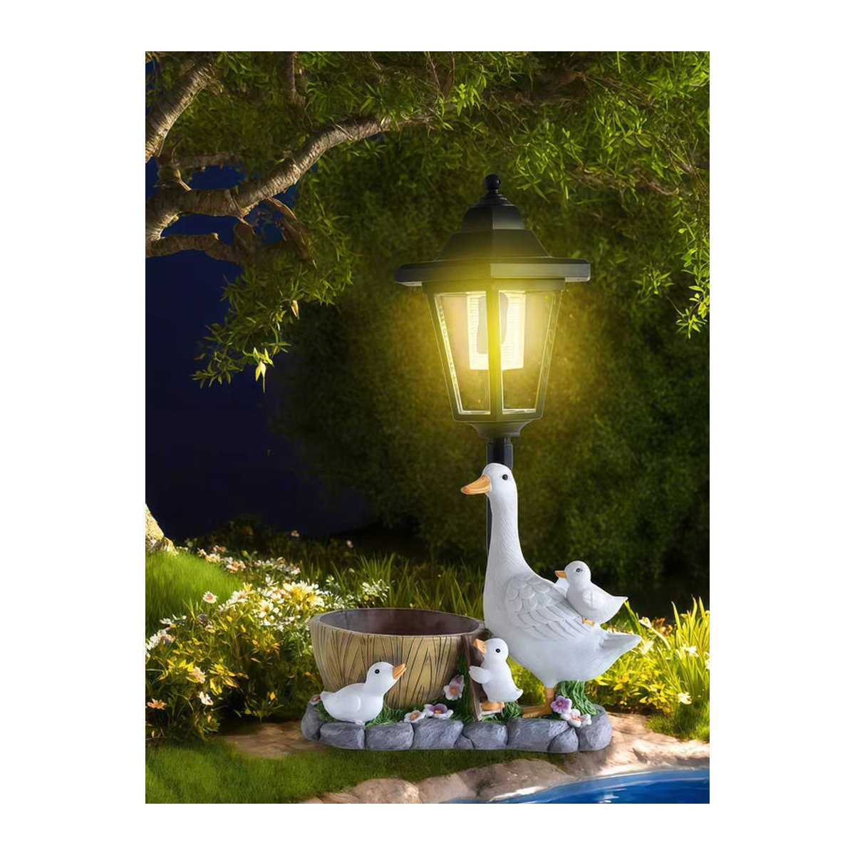 Solar Ente LED Nachtlicht aus Kunstharz in Weiß als dekorative Garten Skulptur und Außenbeleuchtung - Bild 5