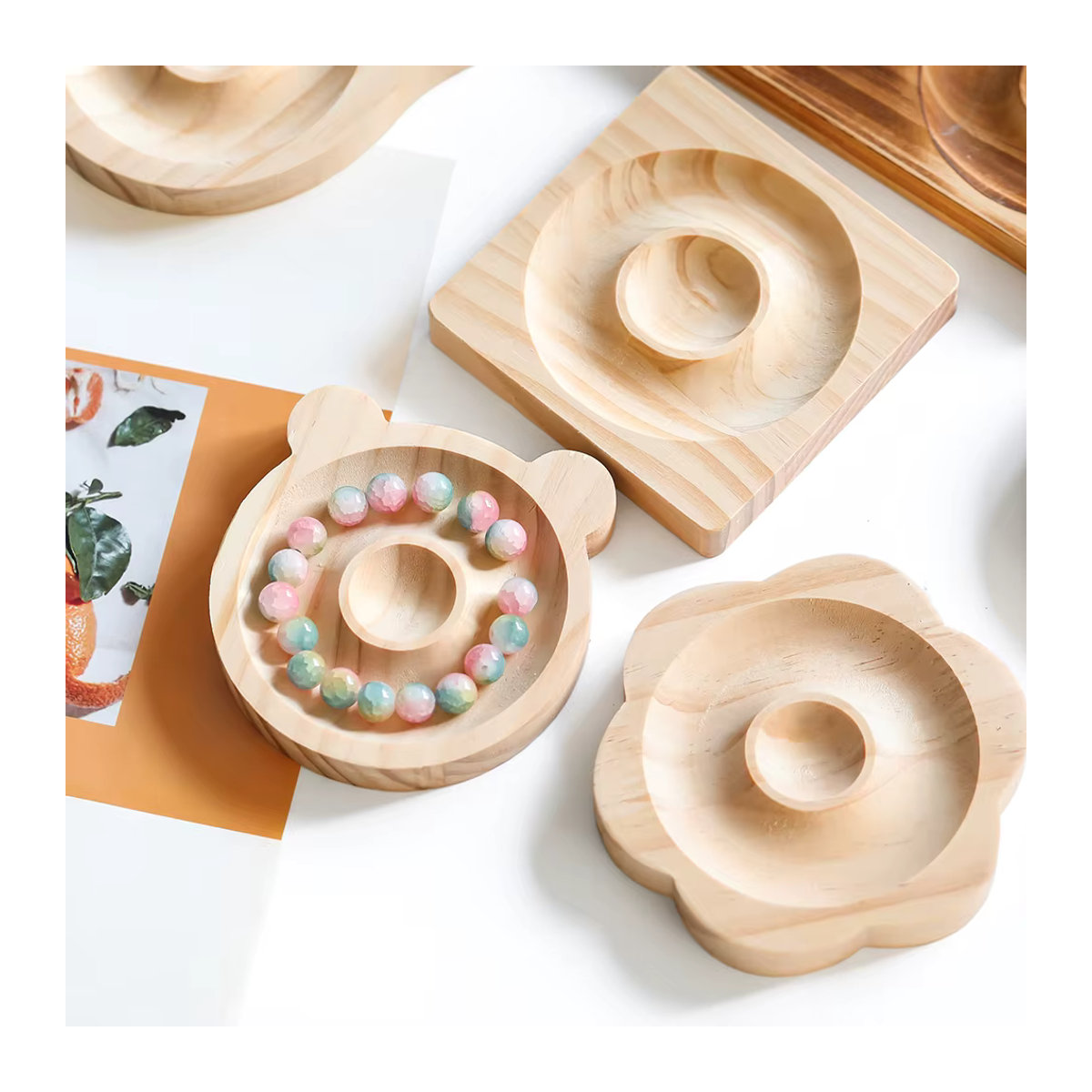 St.kunkka Schmuckdisplay aus Holz in Braun und Beige mit Perlen-Design für Armbänder, Halsketten und Handwerk im skandinavischen Stil - Bild 3