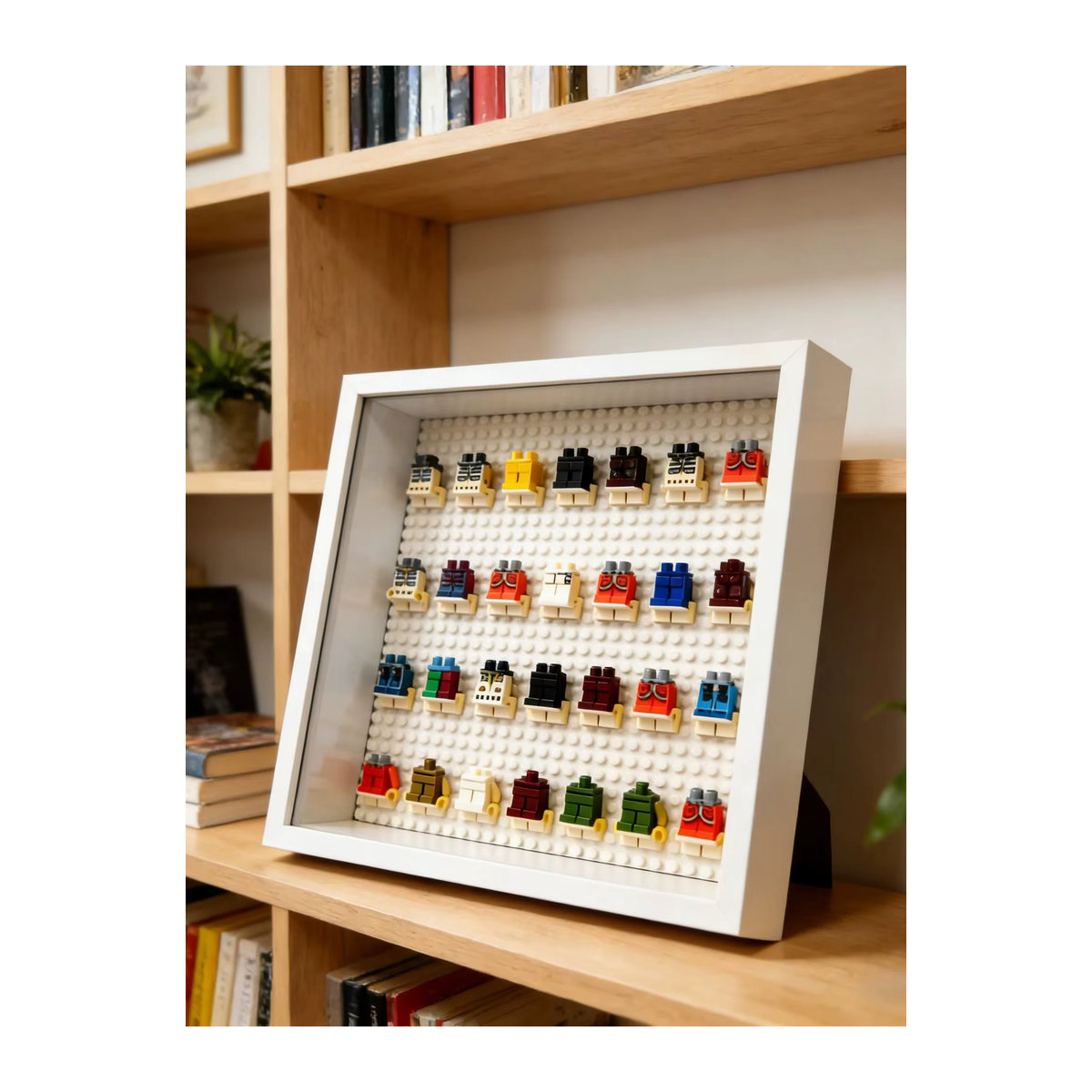 Staubdichte Holz-Minifiguren-Vitrine in Weiß mit 28 Fächern zur Wandmontage oder als Tischmodell - Bild 5