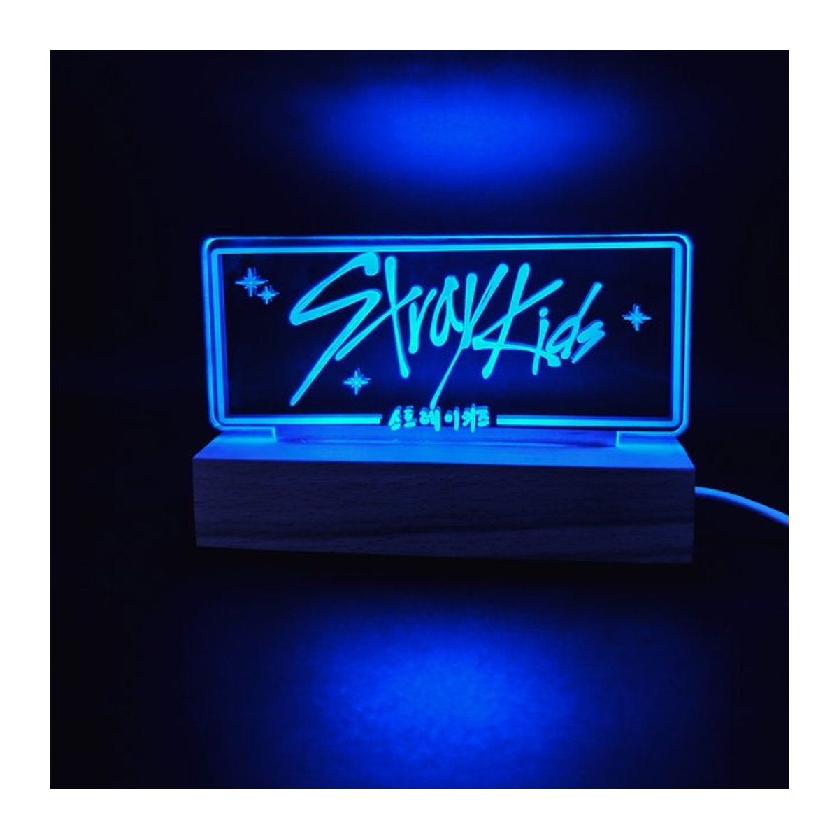 StrayKids SKZOO LED-Nachtlicht mit 7 Farbwechselmodi in Bunt für STAY-Fans als moderne Schreibtisch- und Schlafzimmerdekoration - Bild 1