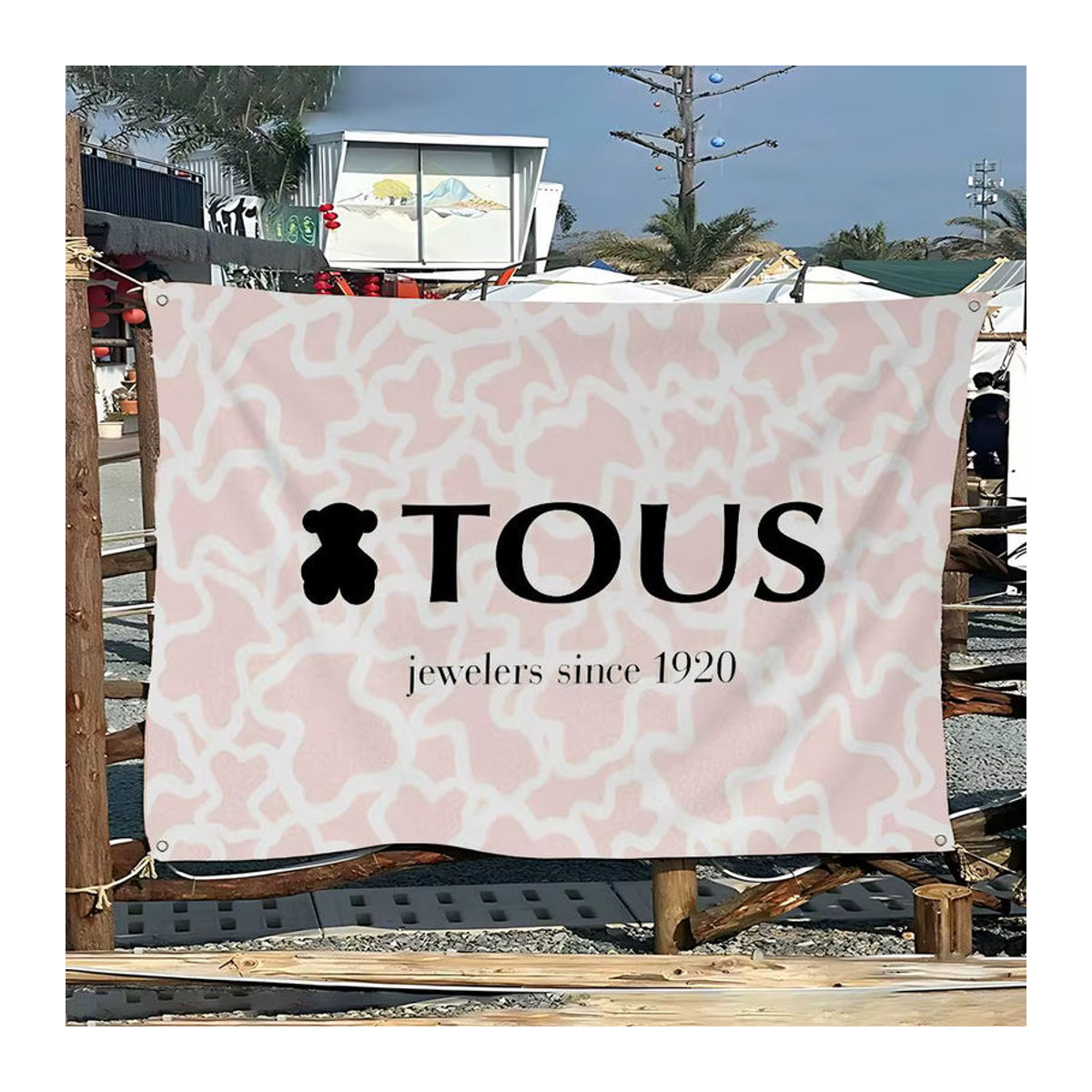 T-TOUSes Banner mit Tier-Motiven in Rosa als hängende Outdoor Party Dekoration aus Textil - Bild 4