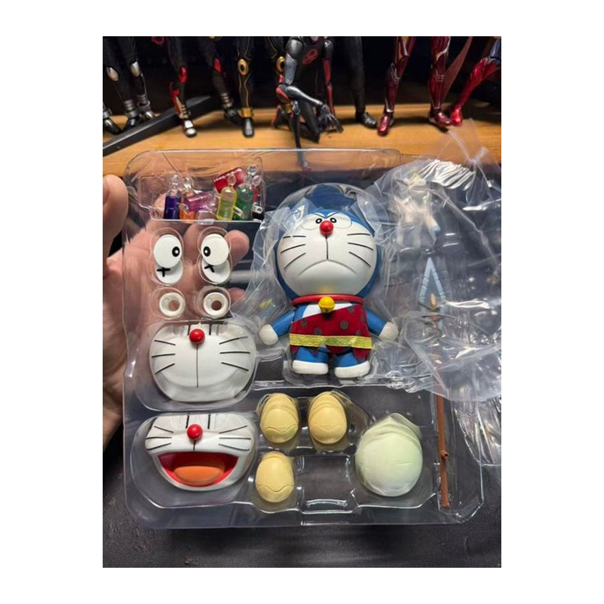 TAKARA TOMY Doraemon Anime Figur Roboter Katze aus Kunststoff in Blau als Sammlerstück und Dekoration - Bild 1