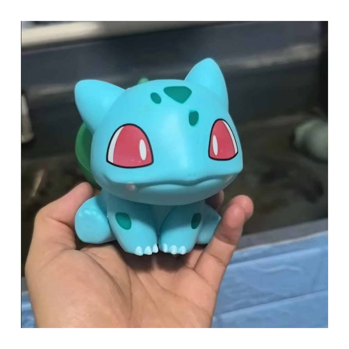 TAKARA TOMY Pokemon Bulbasaur Sammelfigur in Grün und Gold aus Kunststoff - Bild 6