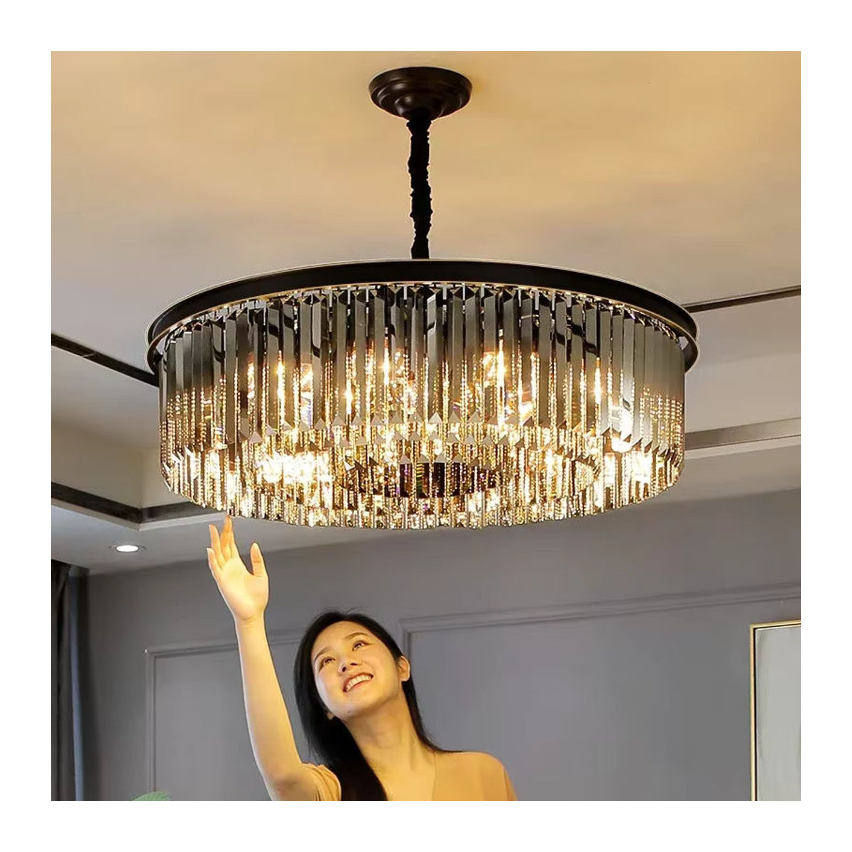 TAONUANSHU Moderner LED Kristall Kronleuchter in Schwarz für Wohnzimmer, Schlafzimmer und Esszimmer - Bild 2