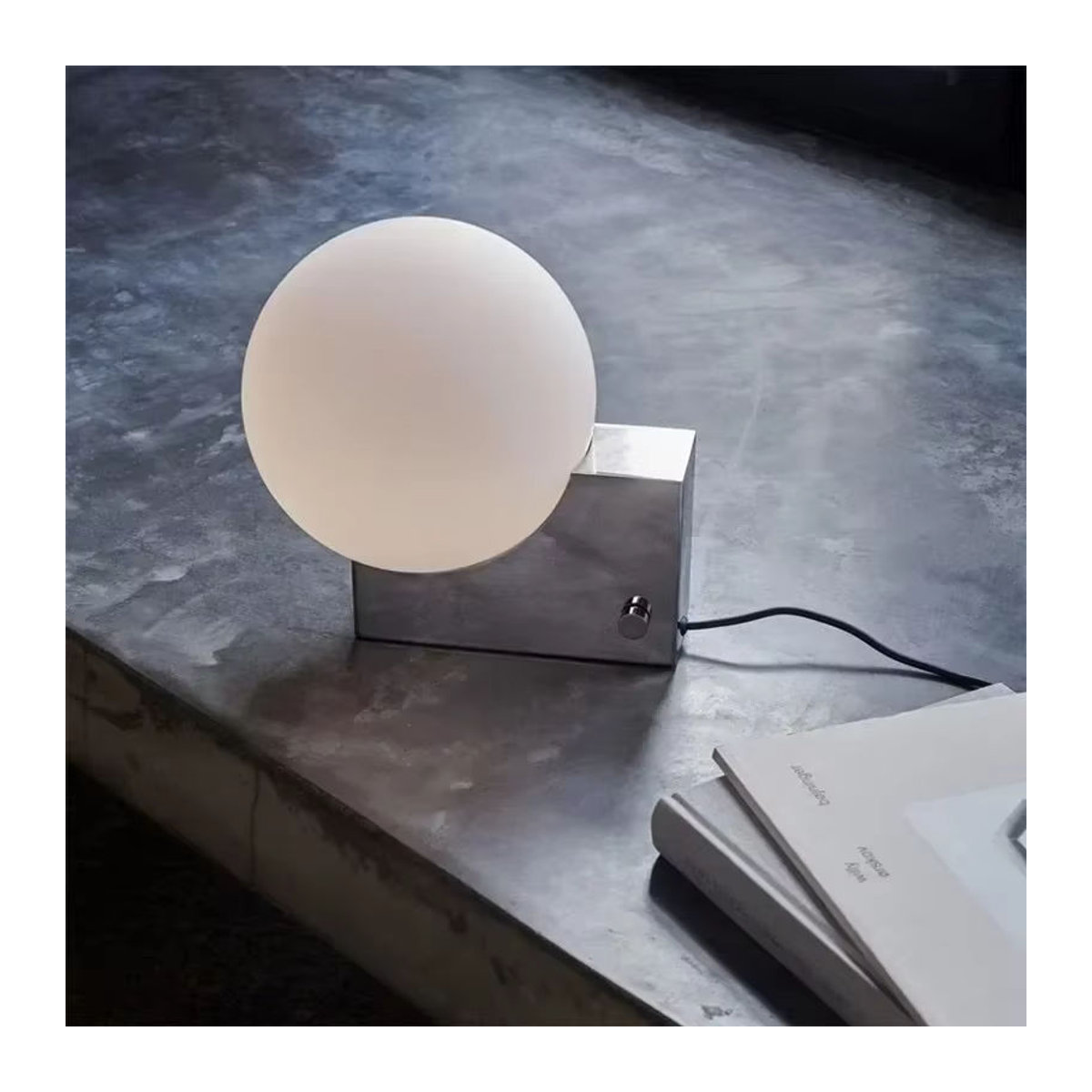 TAONUANSHU Skandinavische Nachttischlampe aus Edelstahl im minimalistischen Design mit dimmbarer warmweißer Beleuchtung zum Augenschutz - Bild 2